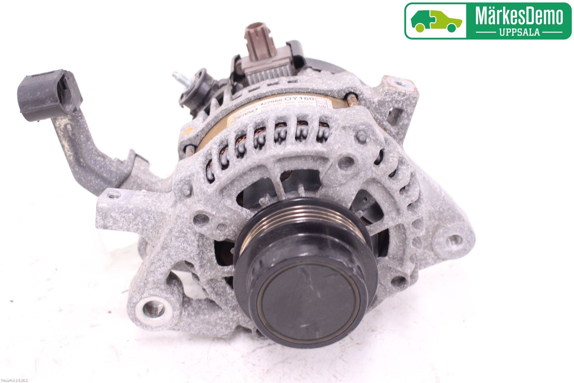 Toyota YARIS XP130 12-14 Generator