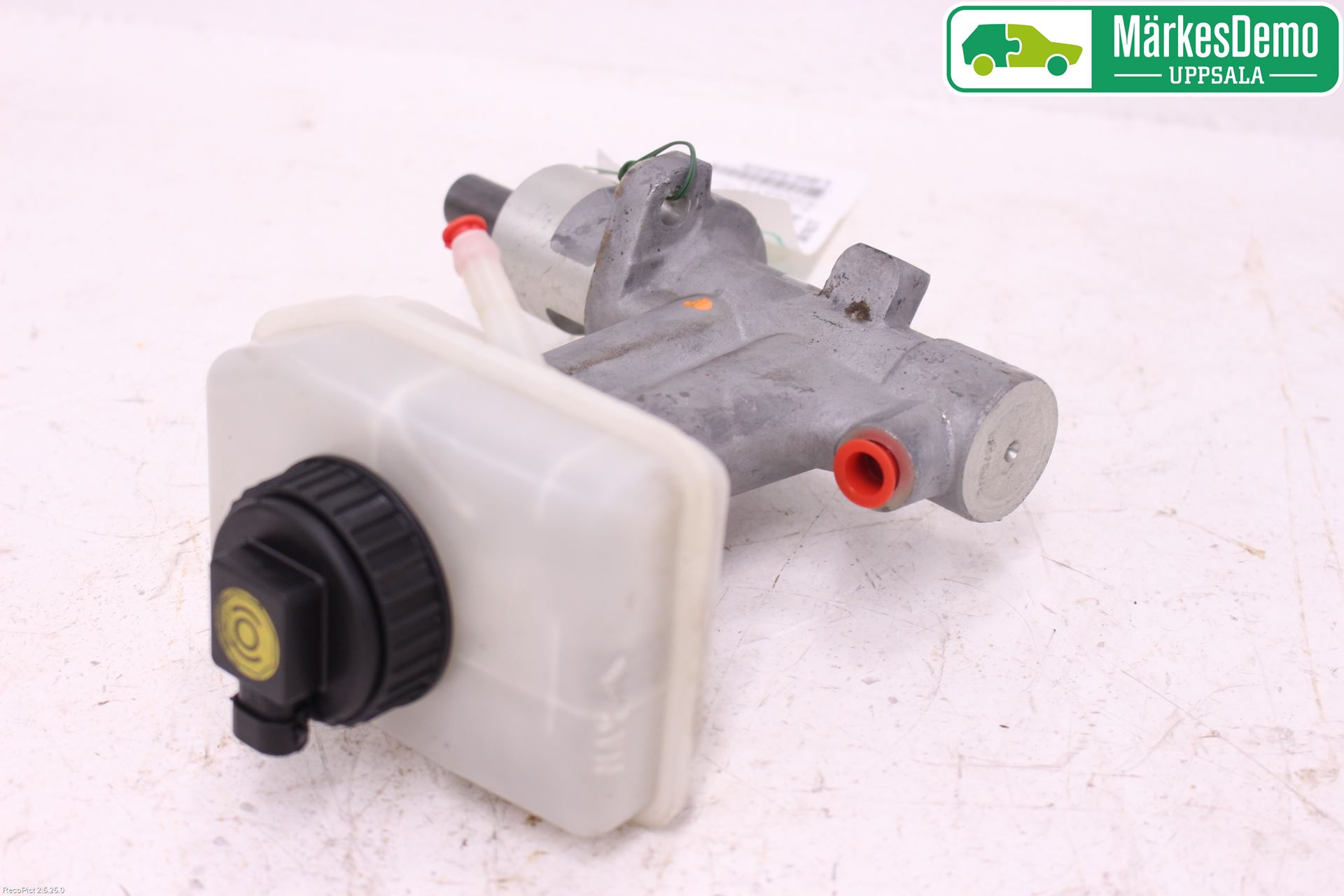 Saab 9-5     06-10 Broms Huvudcylinder