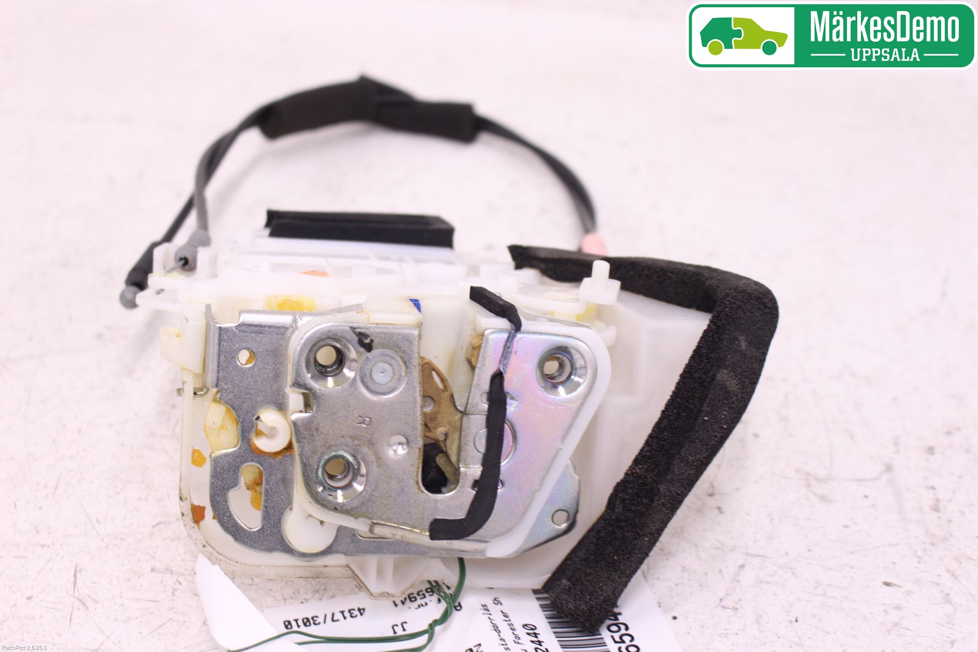 Subaru FORESTER SH  08-13 Låskista-Dörrlås