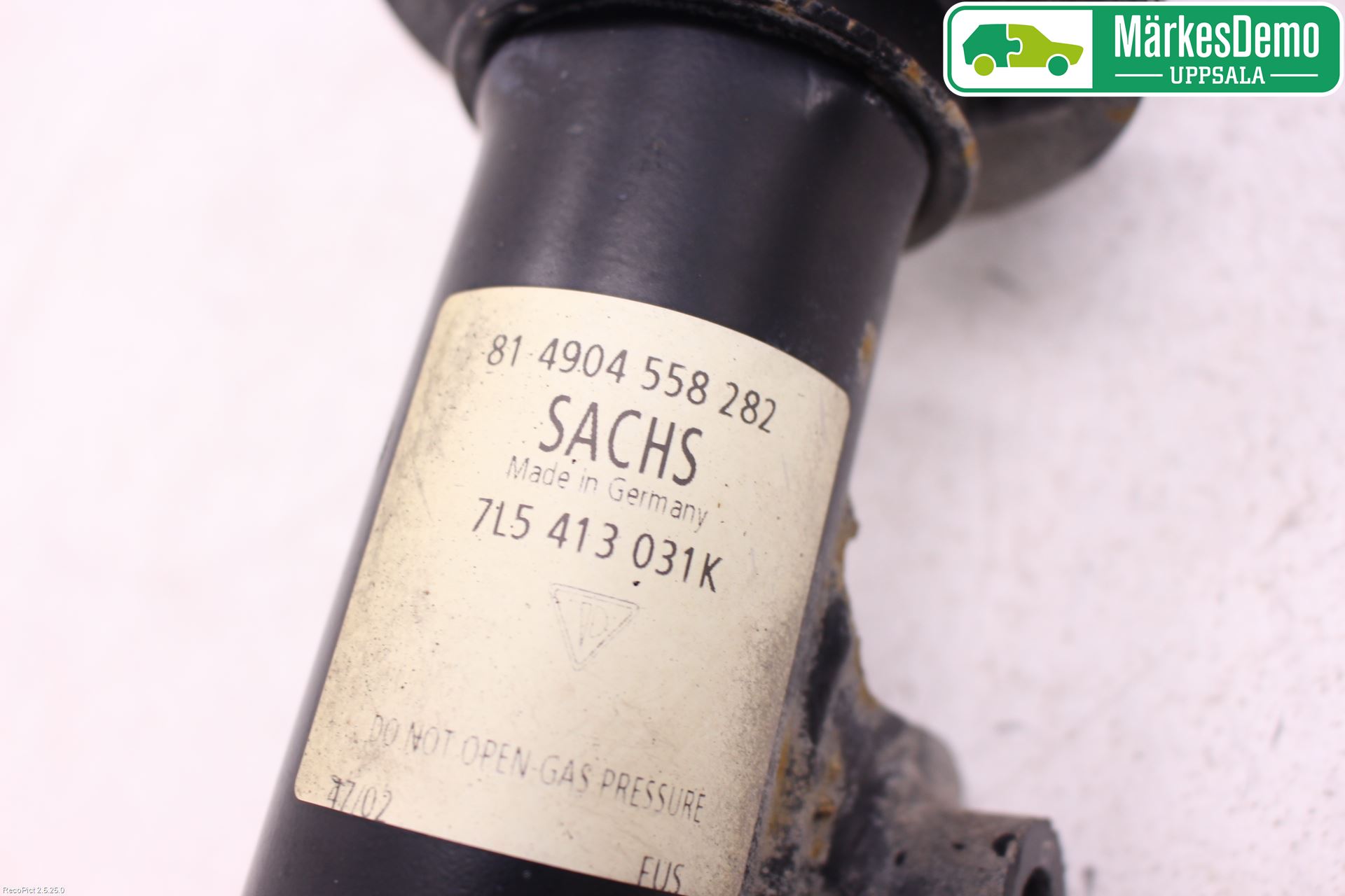 Porsche CAYENNE 03- Fjäderben Fram Vänster