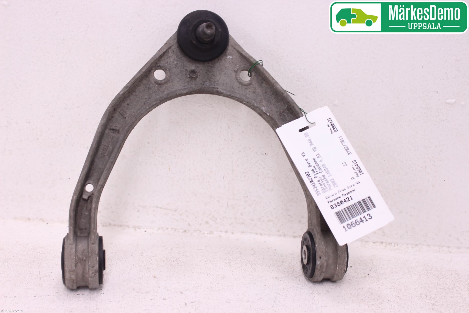 Porsche CAYENNE 03- Bärarm Fram Övre Vä