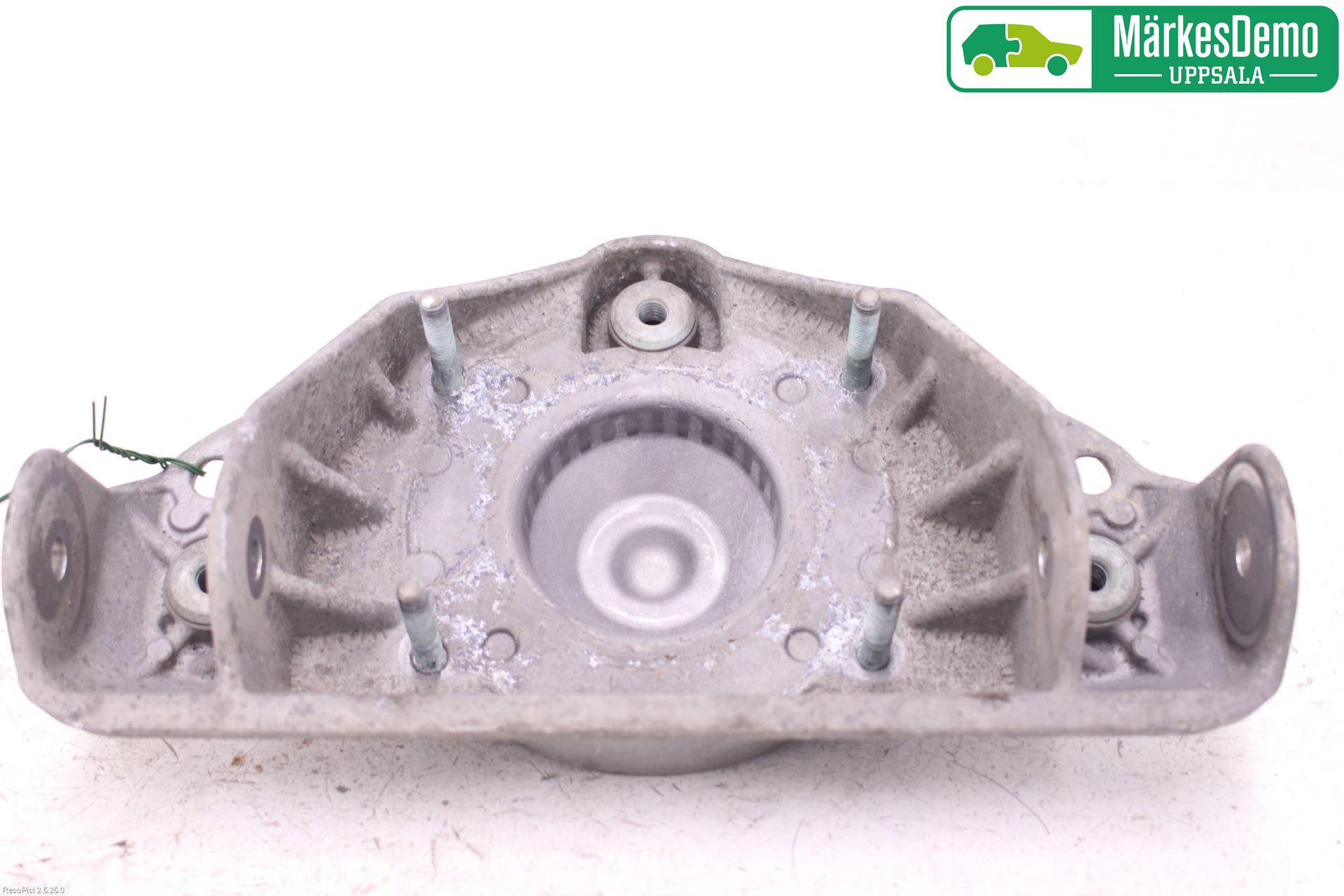 Porsche CAYENNE 03- Fjäderbenslager Fram