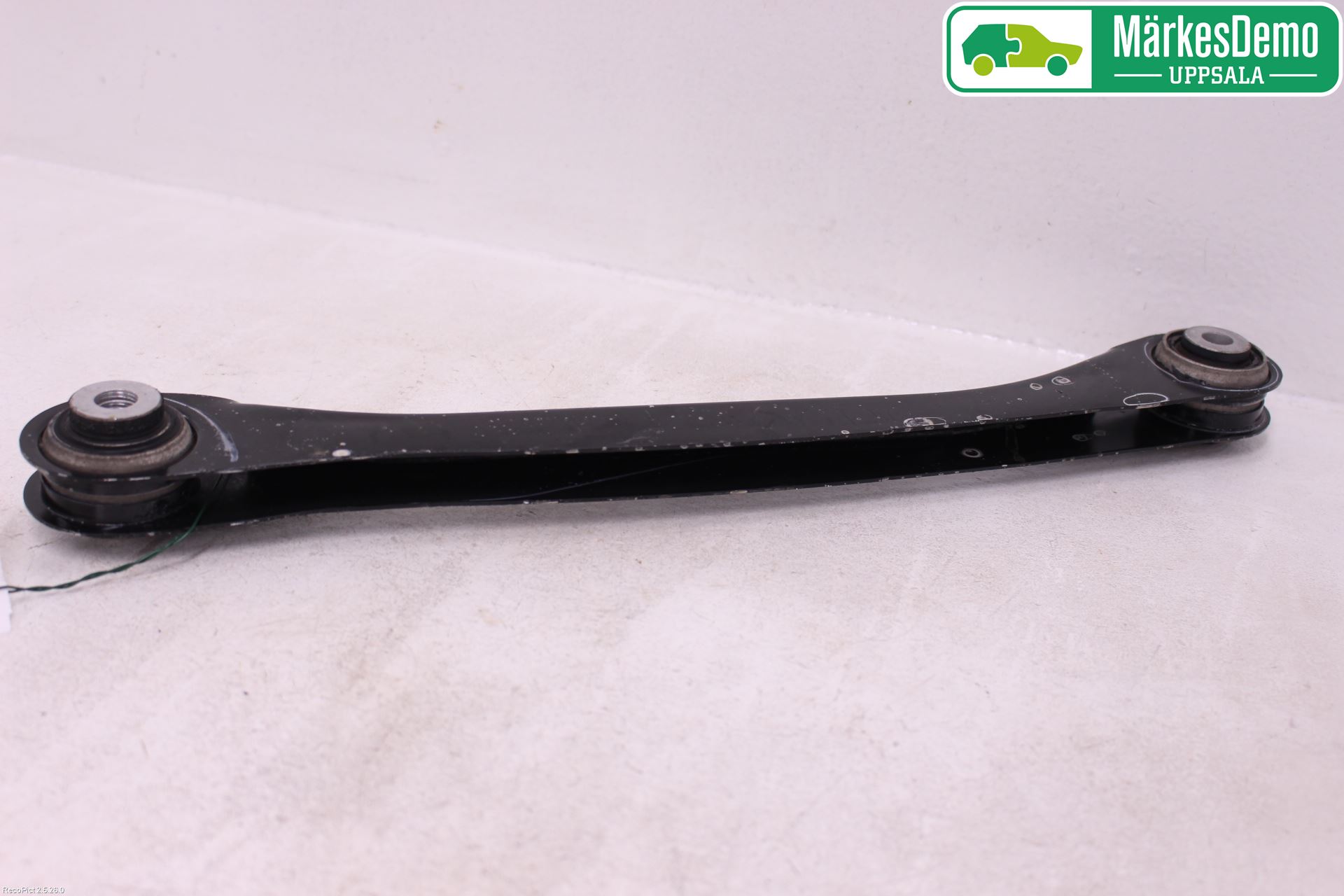 BMW 5 G30/G31/F90 17-23 Bärarm Bak Vänster