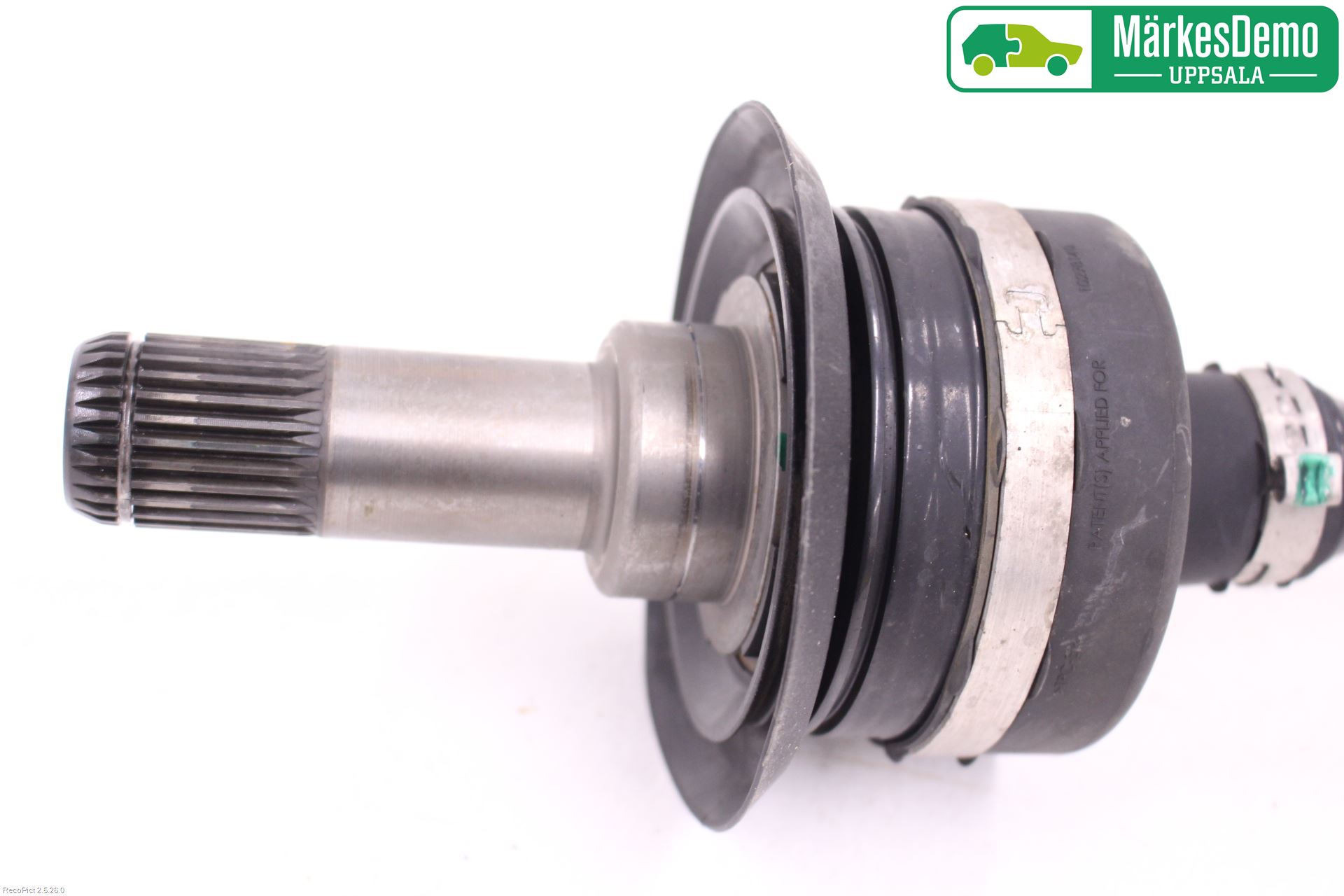 BMW 5 G30/G31/F90 17-23 Drivaxel Bak Höger