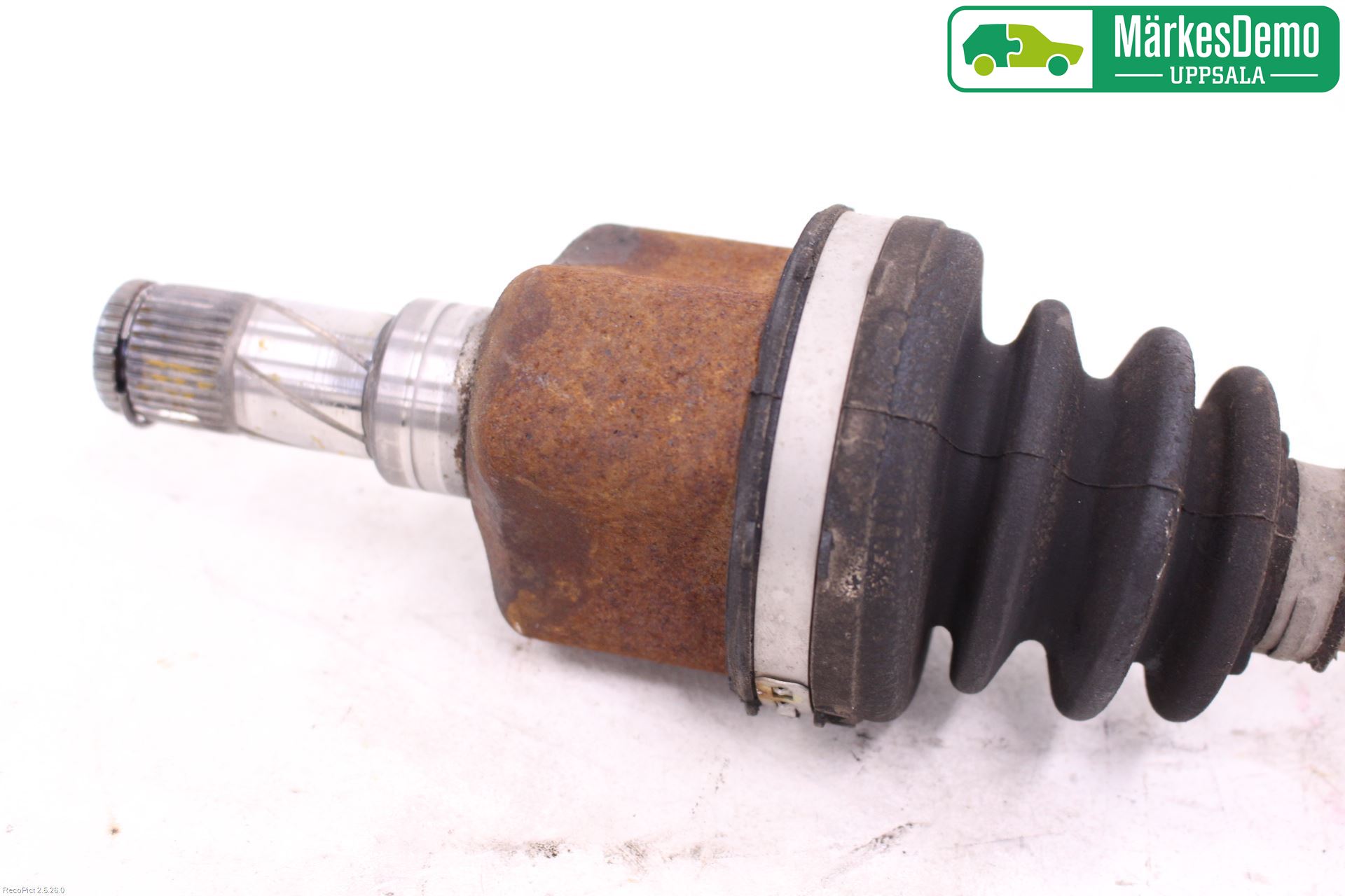 Mini COUPE R56 05-14 Drivaxel Fram Vänster