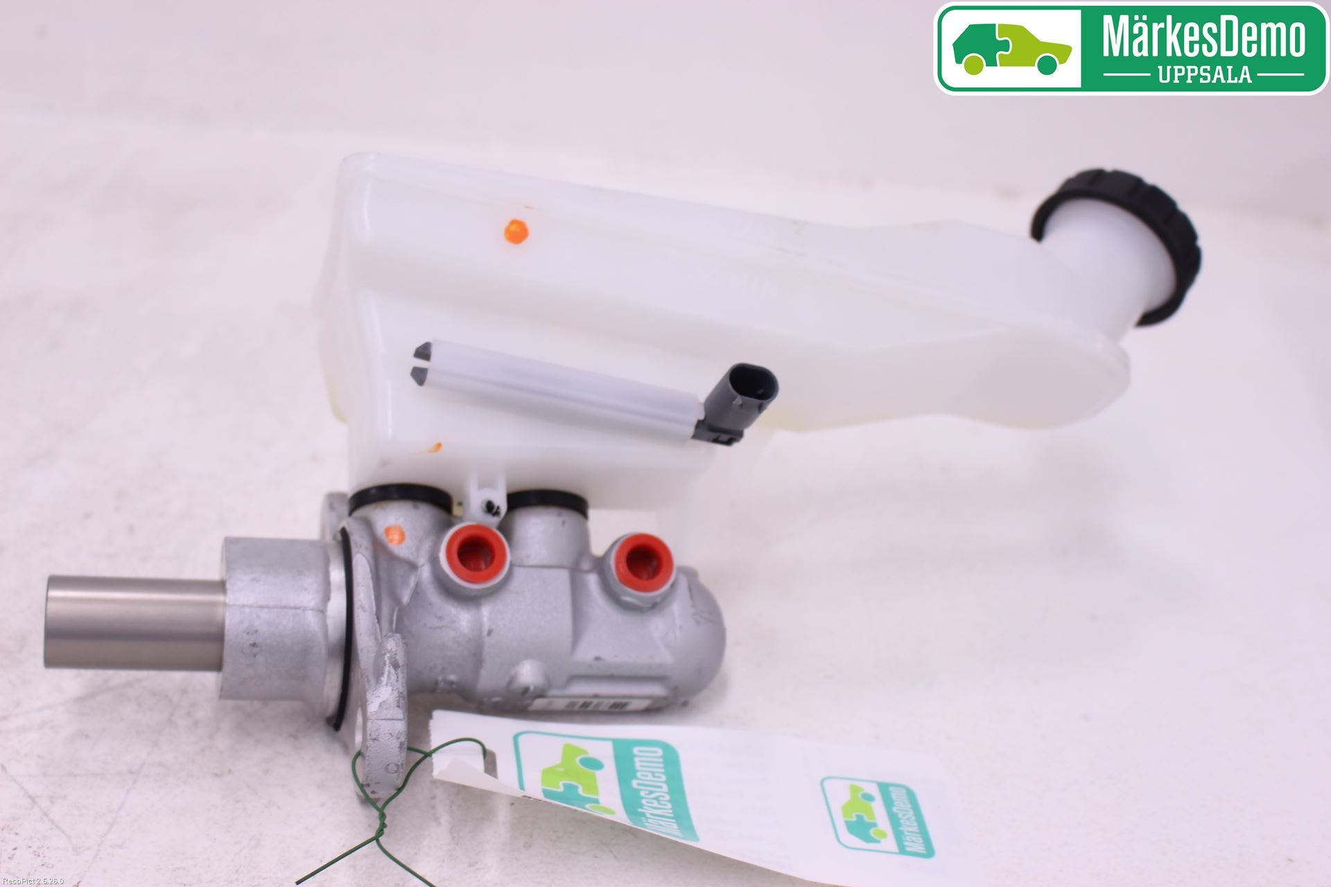 Mercedes-Benz MB GLA-KLASS (X156) 13-20 Broms Huvudcylinder