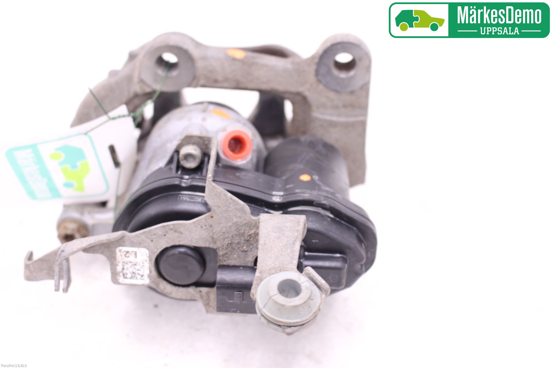 BMW 5 G30/G31/F90 17-23 Bromsok Bak Höger