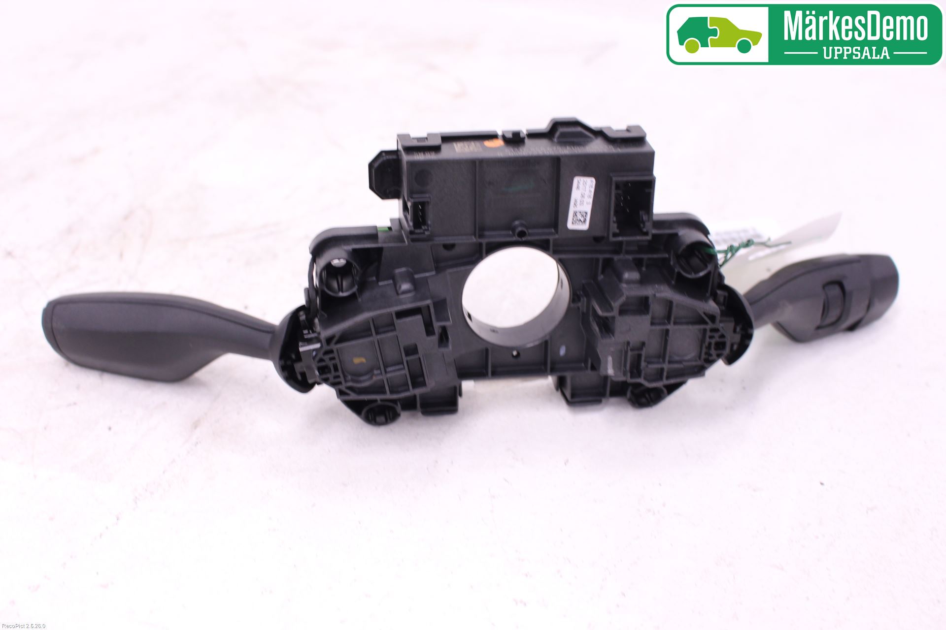 BMW 5 G30/G31/F90 17-23 Spakcentral