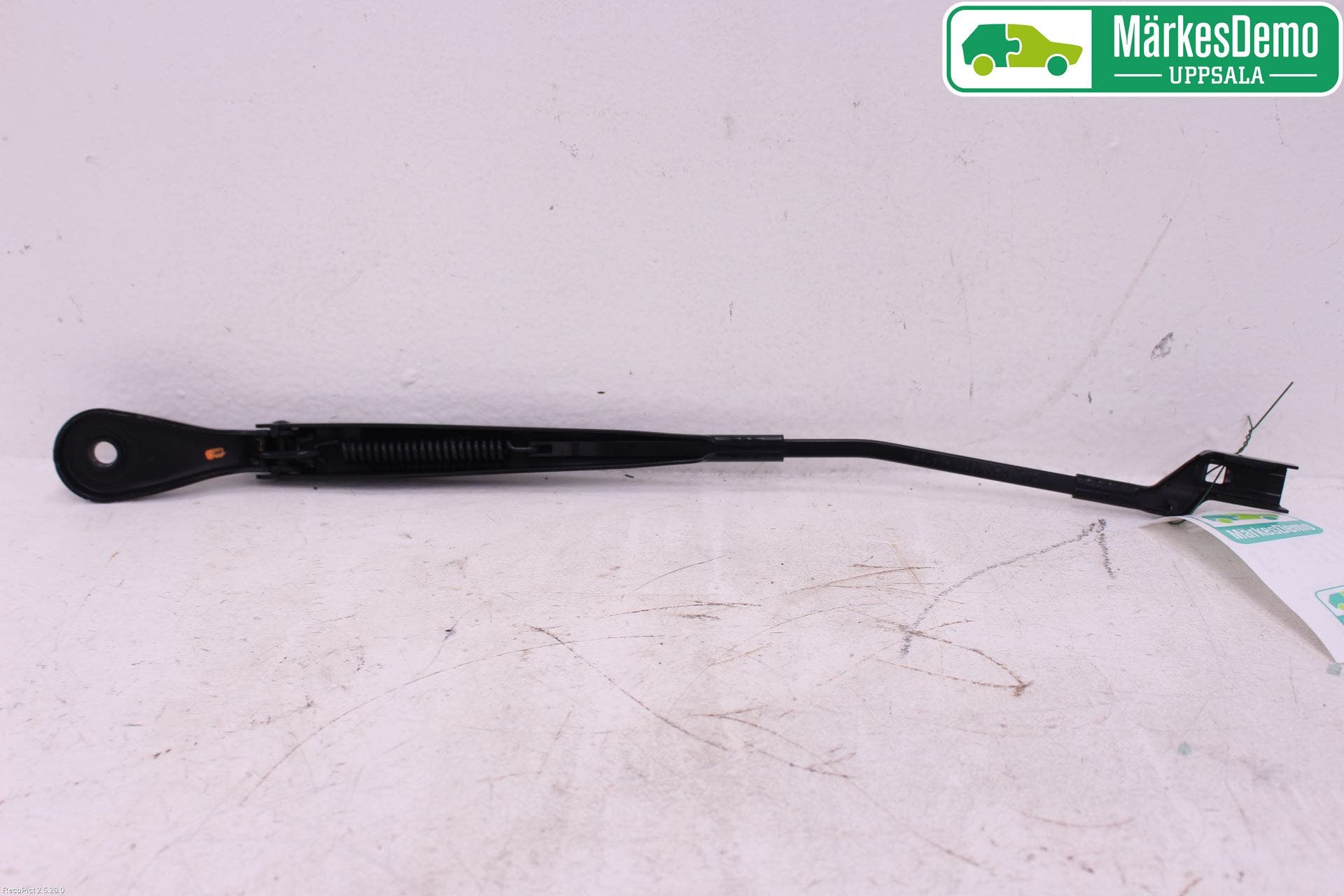 BMW 2 F45 Active Tourer 14-21 Torkararm Armar Vindruta