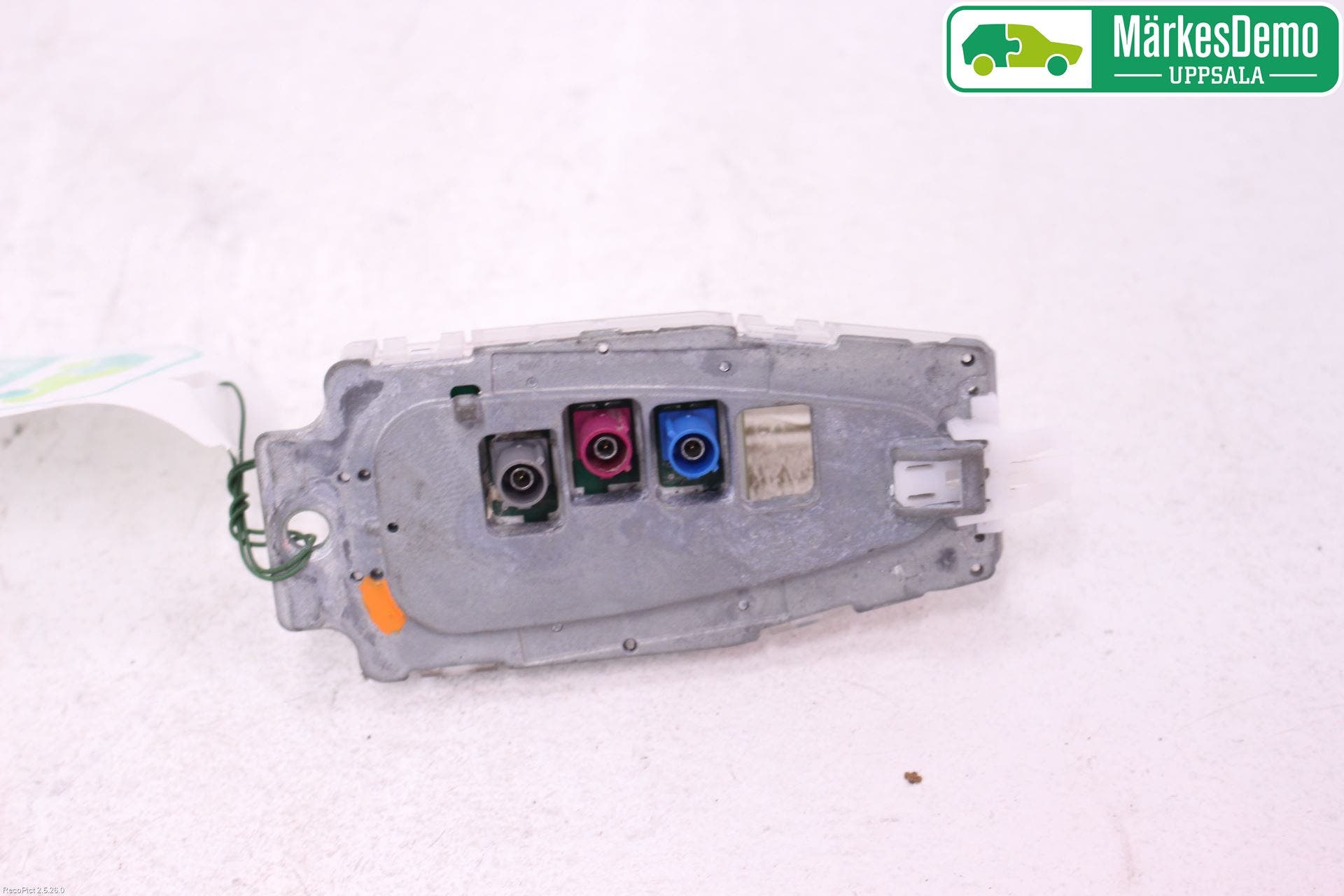 BMW 2 F45 Active Tourer 14-21 Antenn