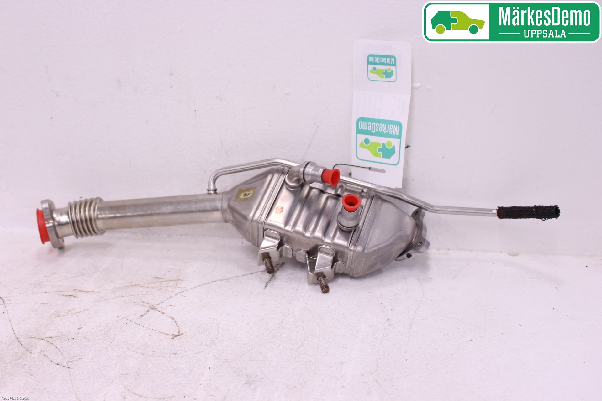 BMW 5 G30/G31/F90 17-23 Avgaskylare