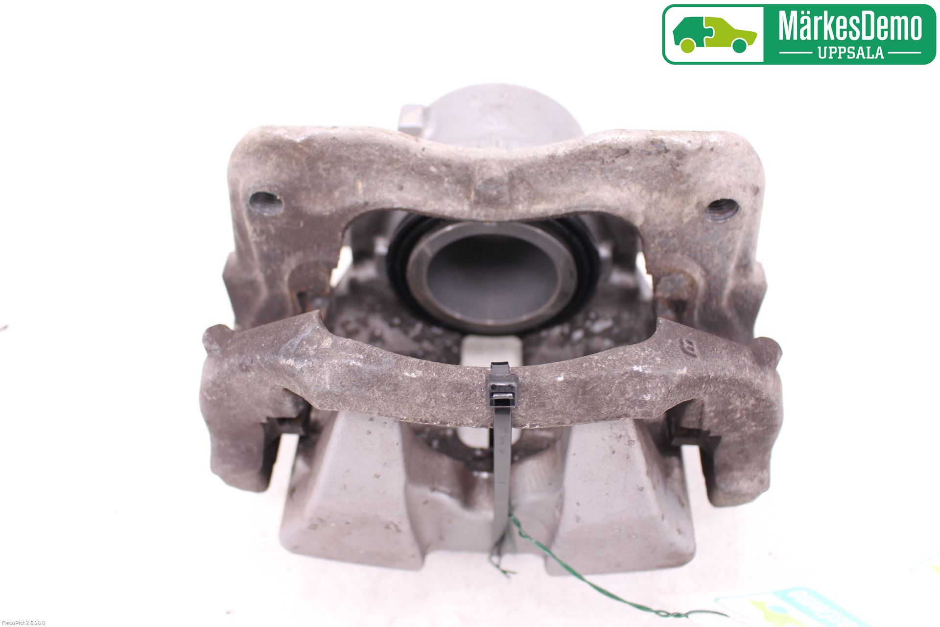BMW 5 G30/G31/F90 17-23 Bromsok Fram Höger