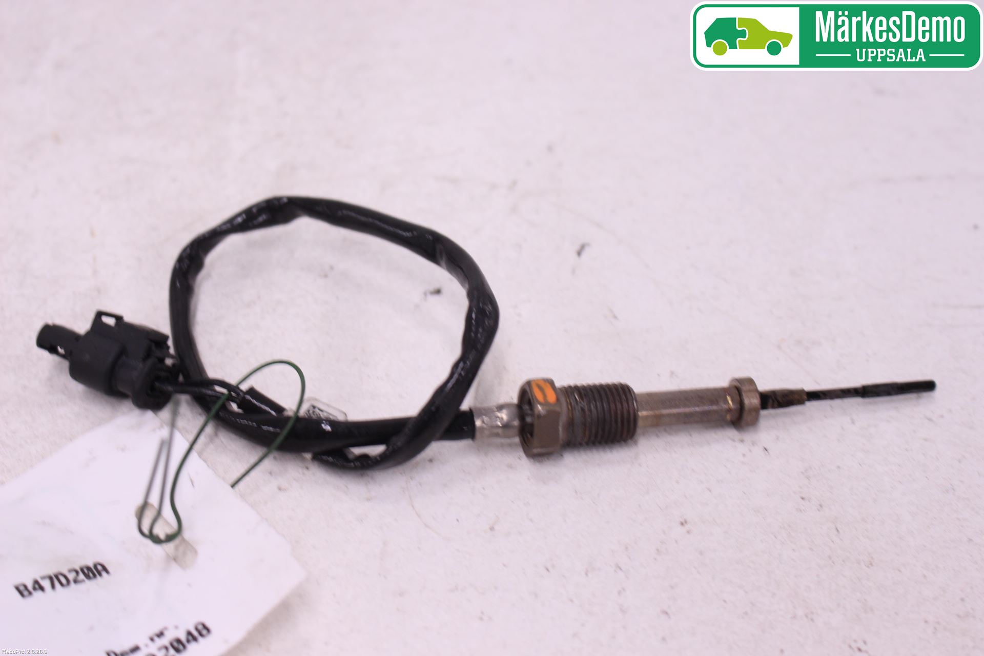 BMW 5 G30/G31/F90 17-23 Sensor Avgas