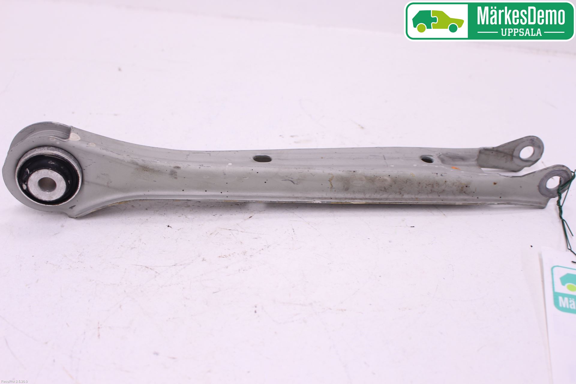 Opel INSIGNIA 17- Bärarm Bak Höger