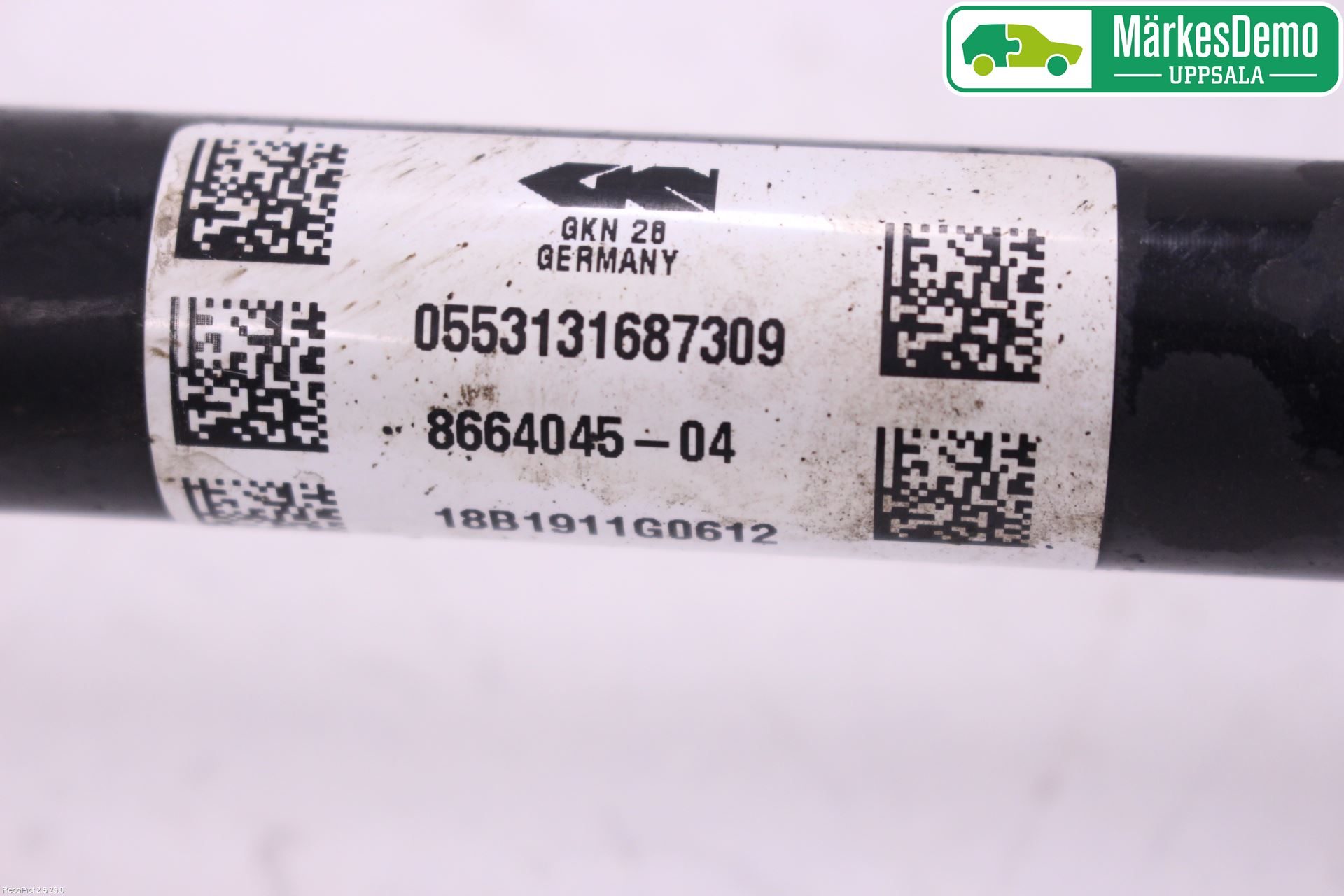 BMW 5 G30/G31/F90 17-23 Drivaxel Bak Vänster
