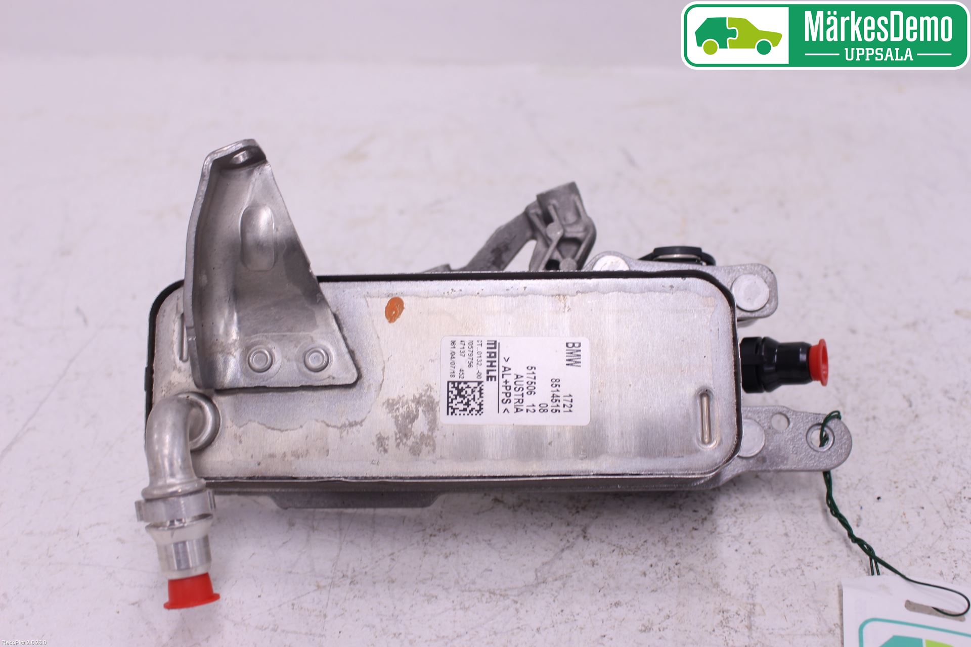 BMW 5 G30/G31/F90 17-23 Oljekylare Automat