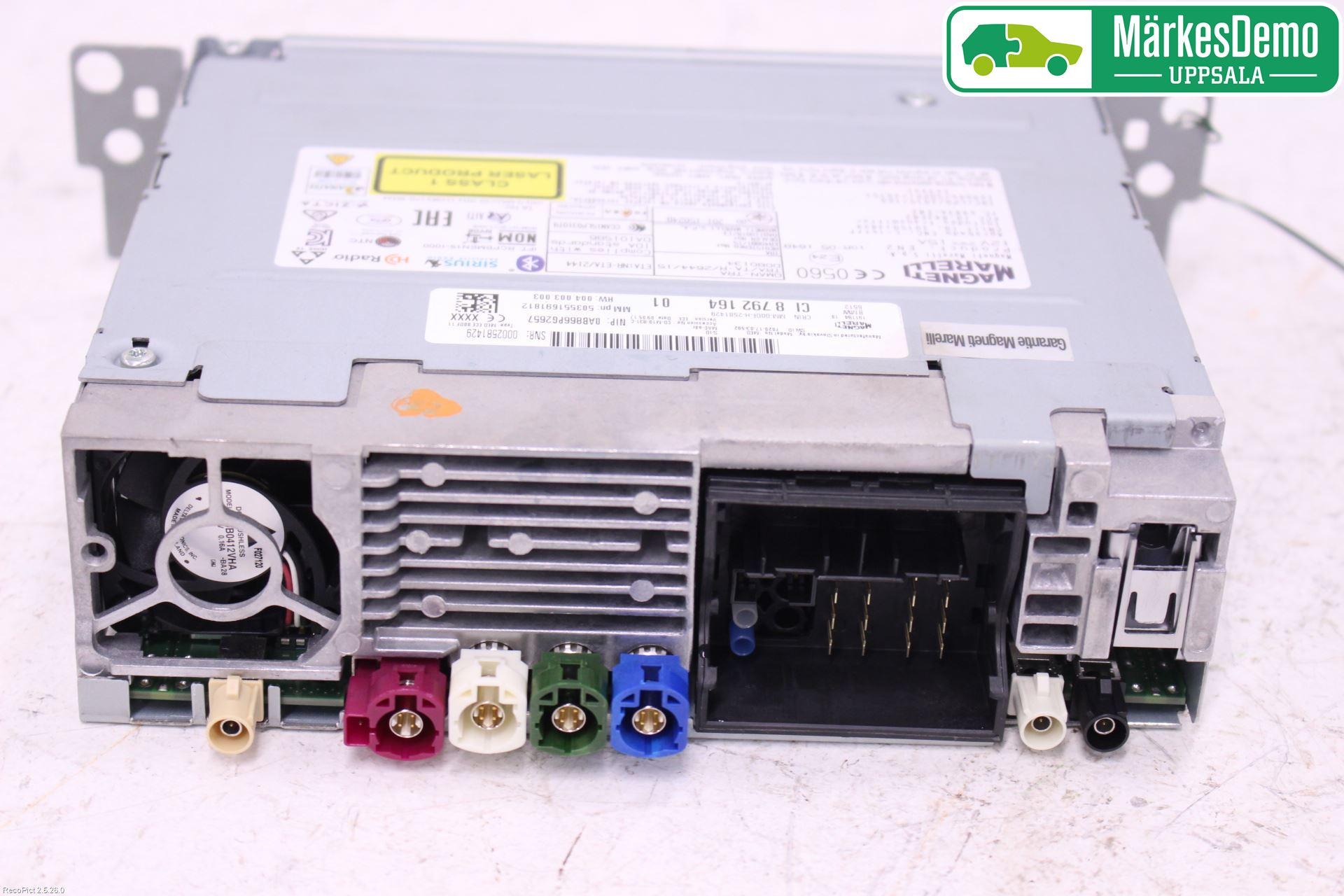 BMW 3 F30/F31/F80 12-19 Radio