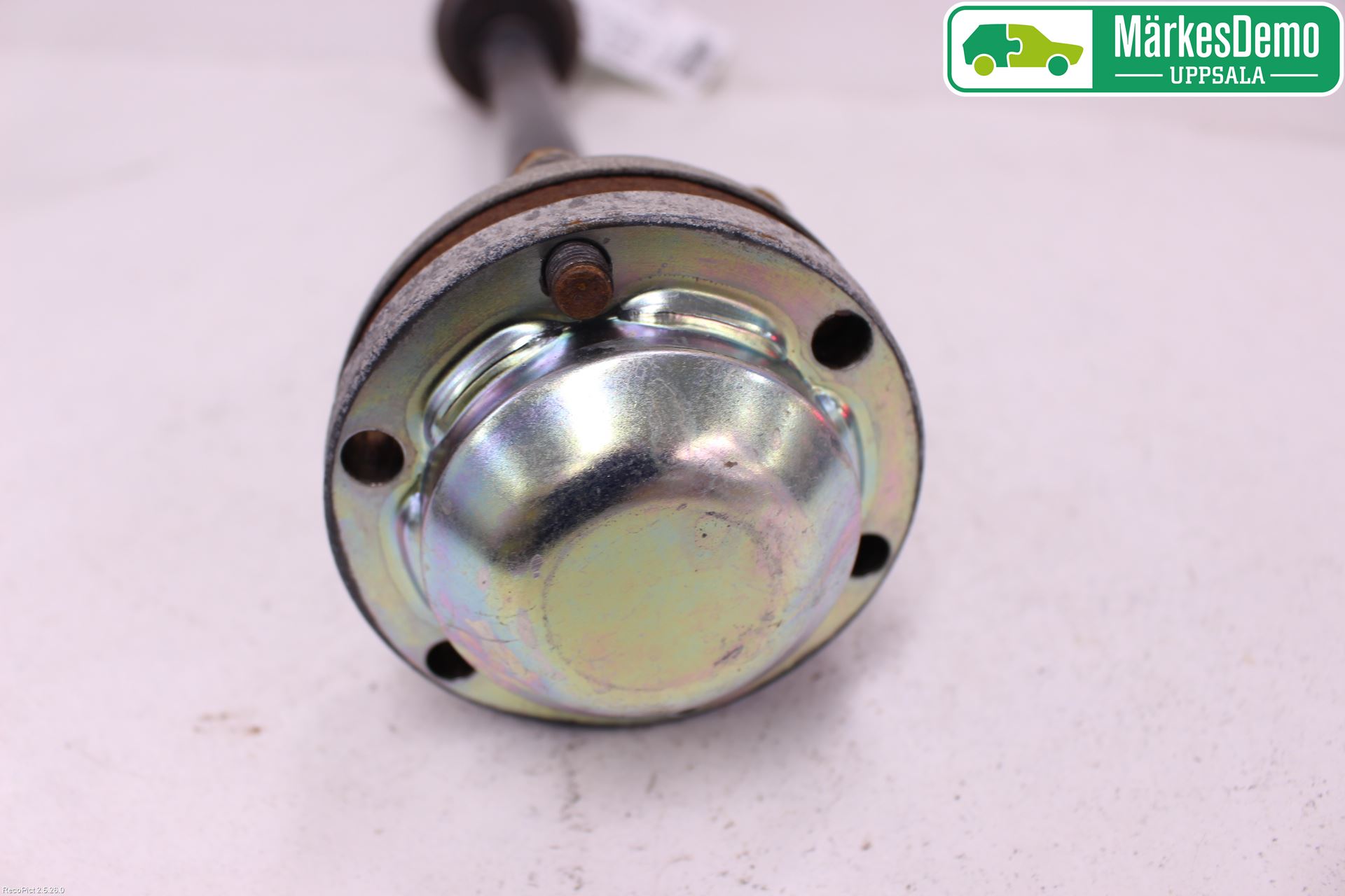 Audi A8/S8 4H 10-17 Drivaxel Bak Vänster