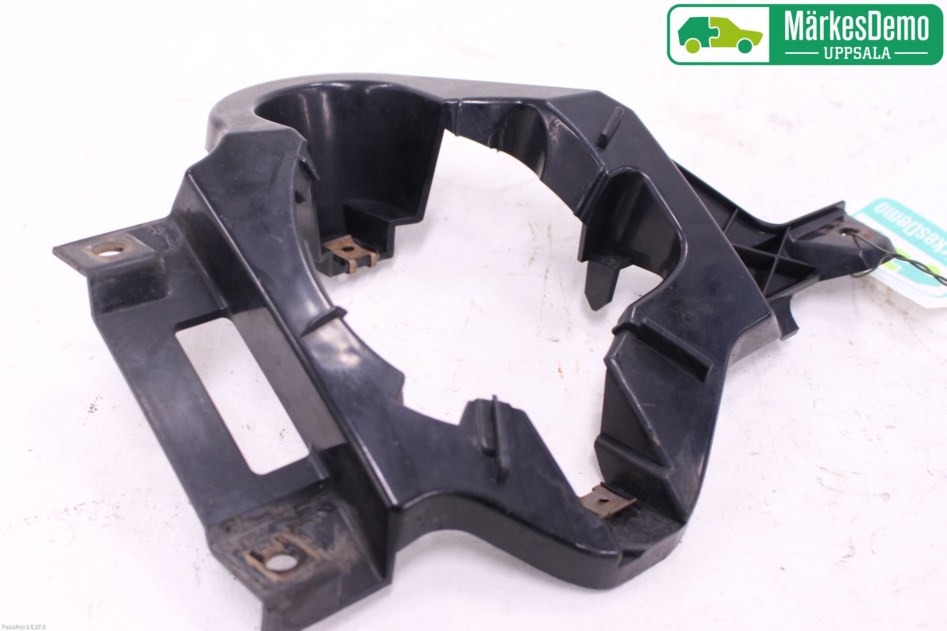 BMW 1 E87/81 5D/3D 03-11 Dimljussarg Fram