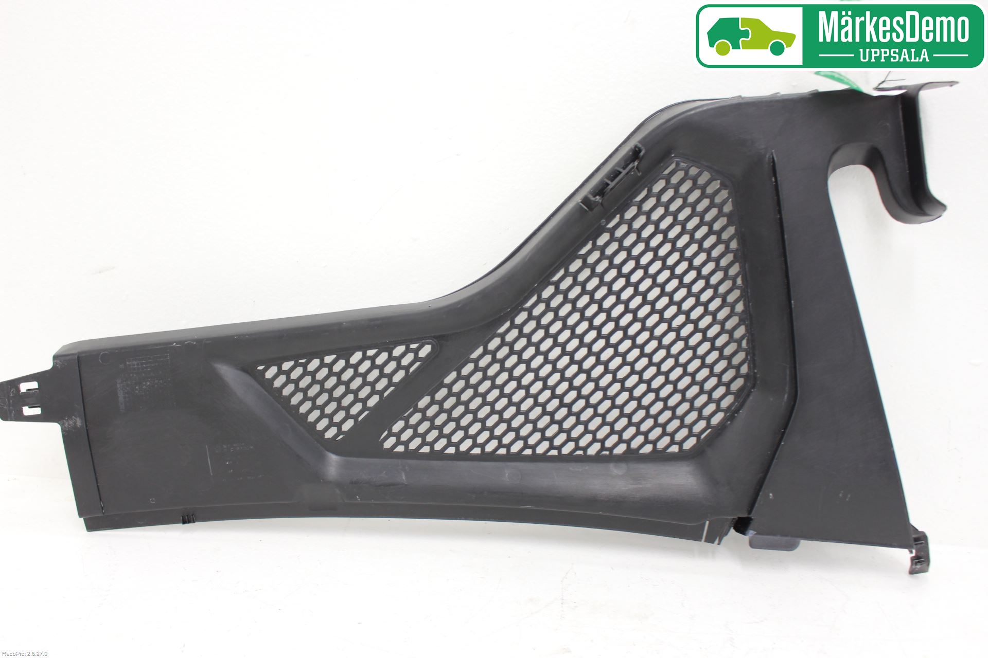 BMW X6 F16 14-19 Torpedplåt-Torpedplast