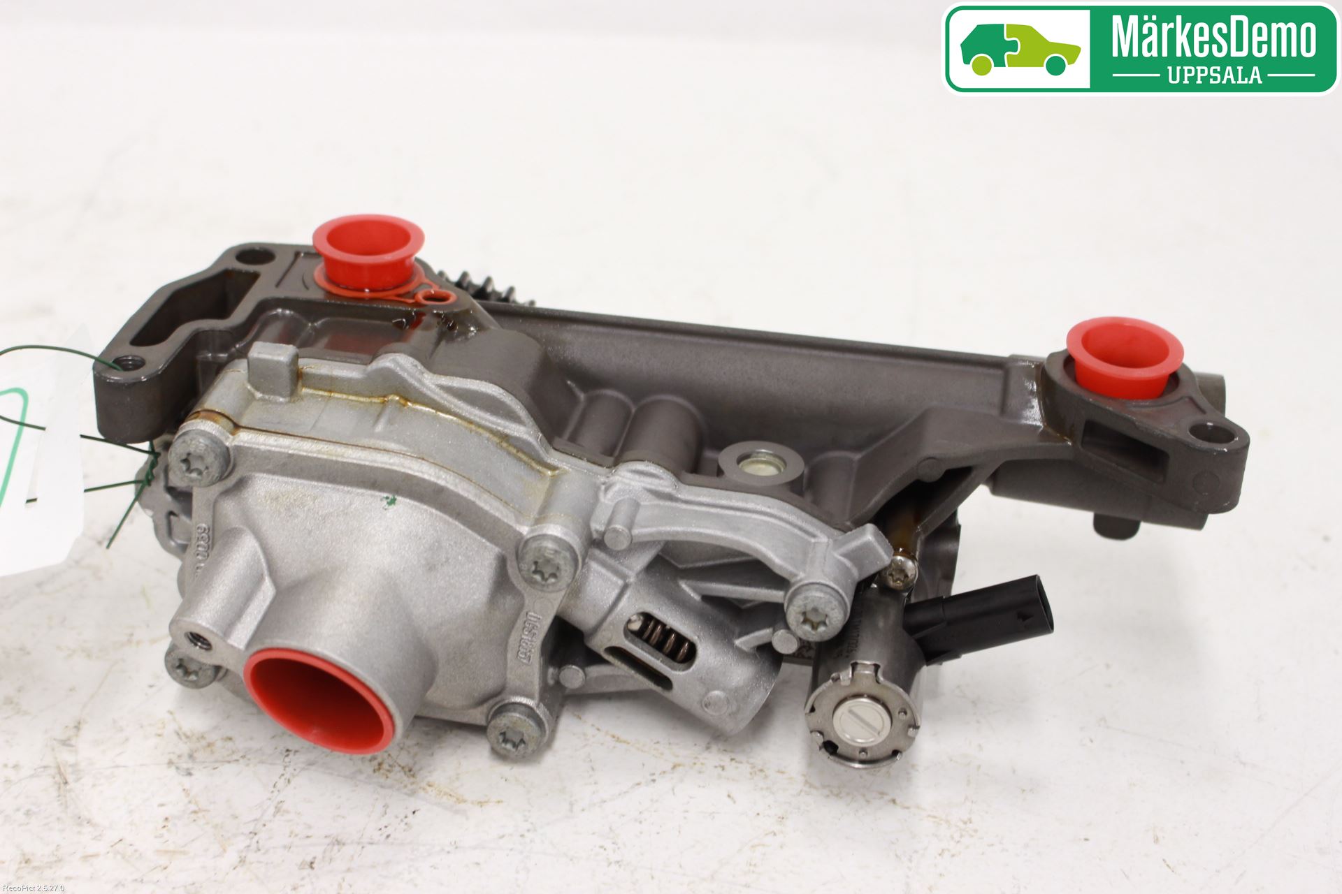 Mercedes-Benz MB C-KLASS (W205) 14-21 Oljepump Motor