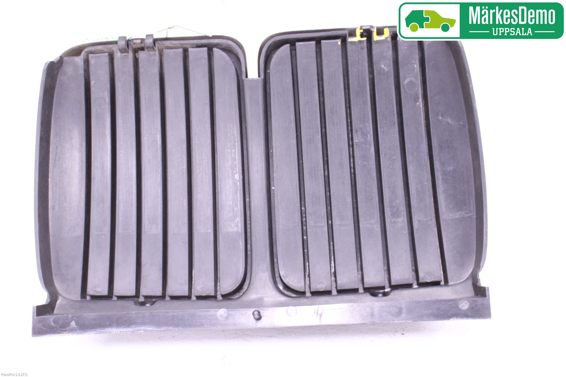 BMW 3 E30 83-94 Grilldel Mitt