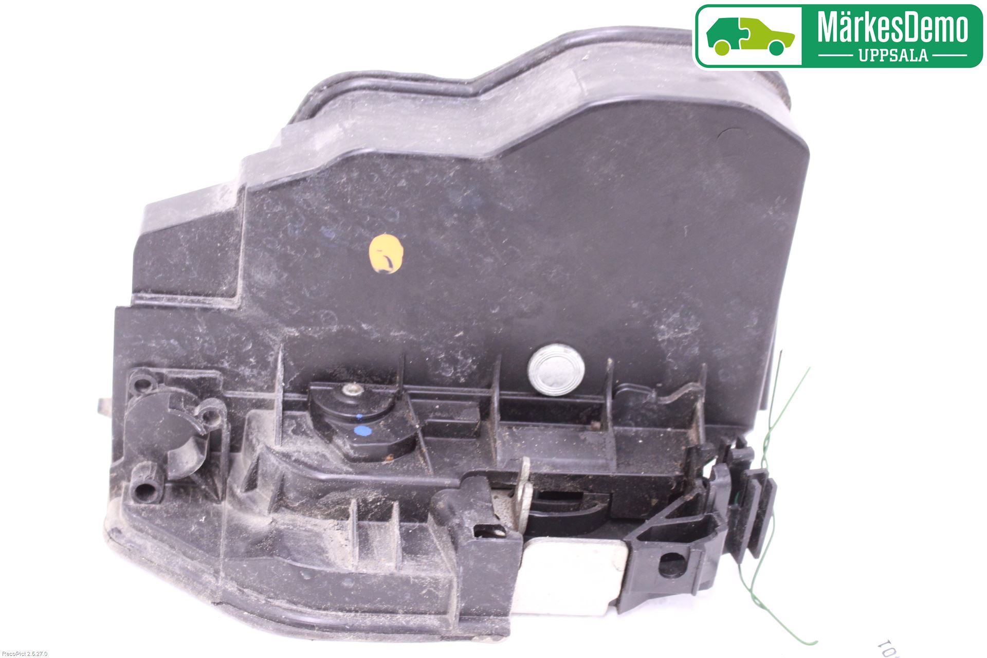 BMW X3 E83     03-10 Låskista-Dörrlås