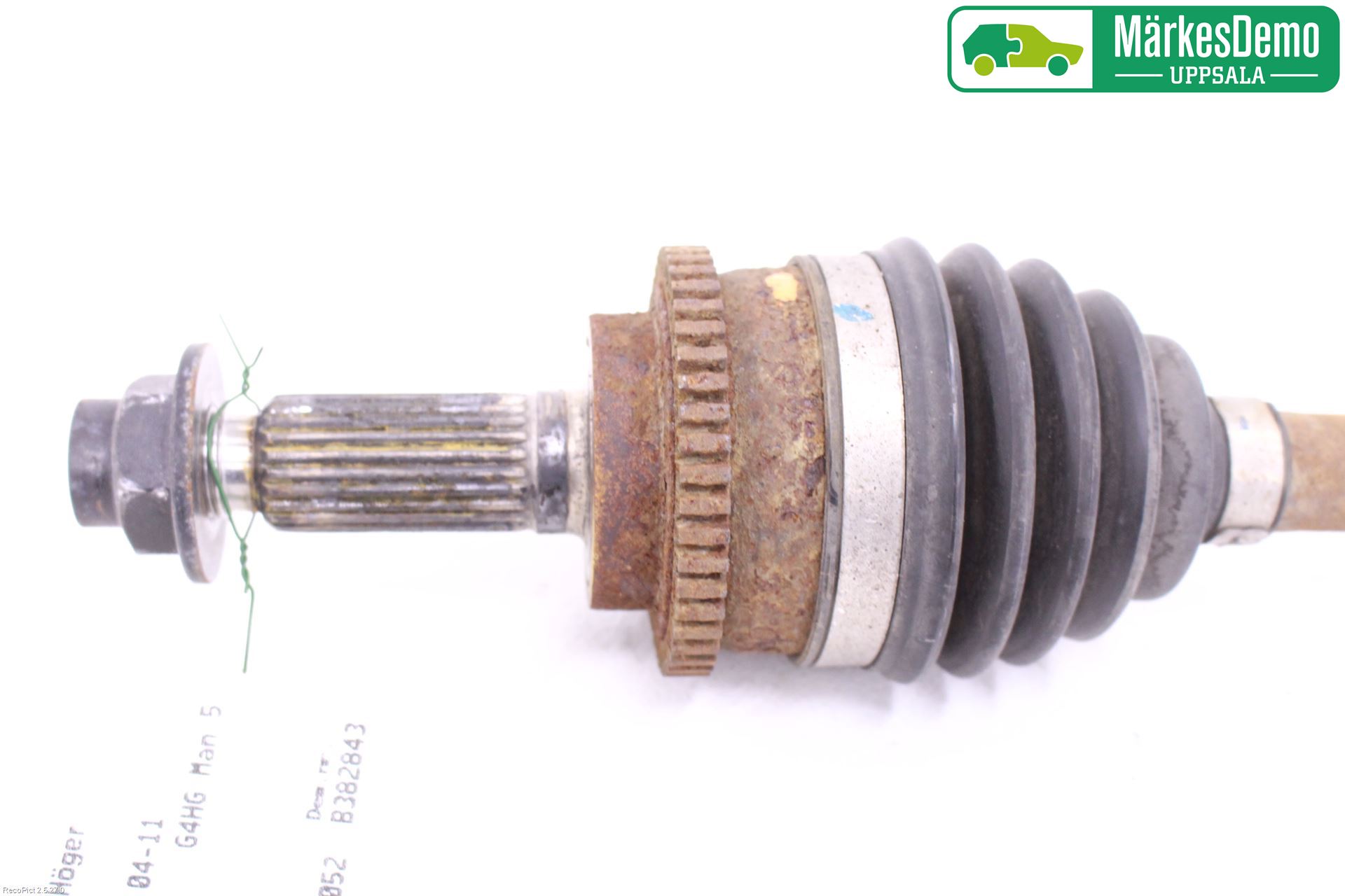 Kia PICANTO    04-11 Drivaxel Fram Höger