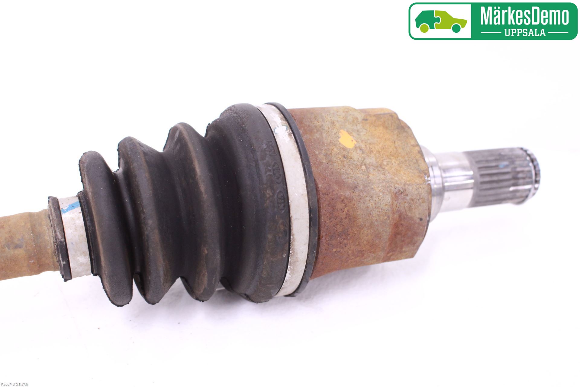 Kia PICANTO    04-11 Drivaxel Fram Höger
