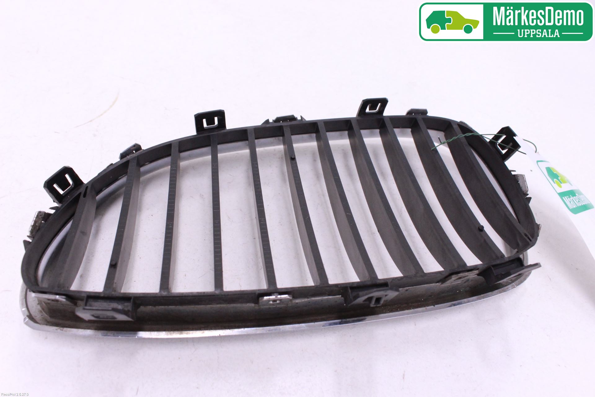 BMW 5 E60/61 Sed/Tou 02-10 Grill-Galler