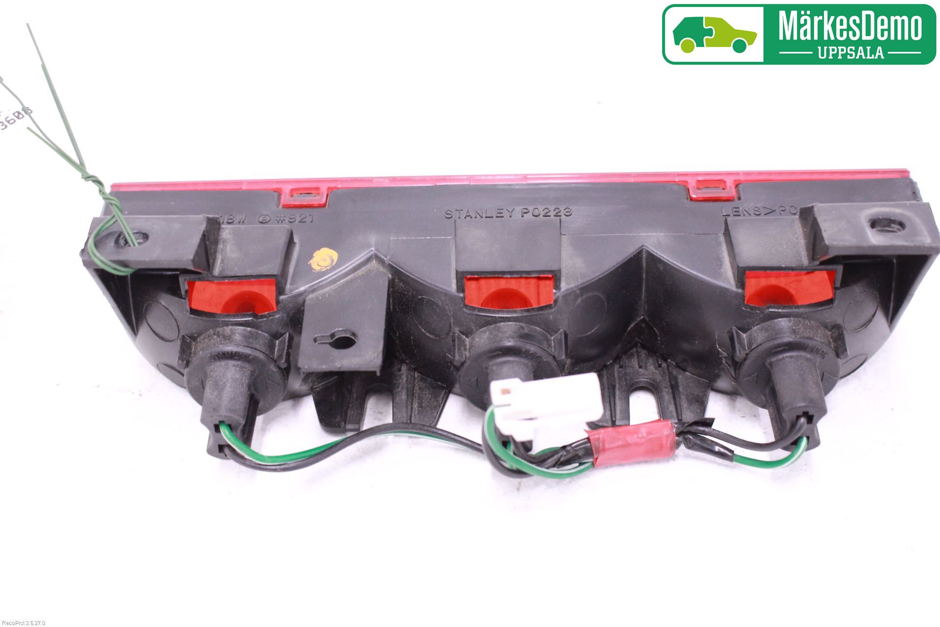 Mitsubishi PAJERO 06-15 Bromsljus Bakruta