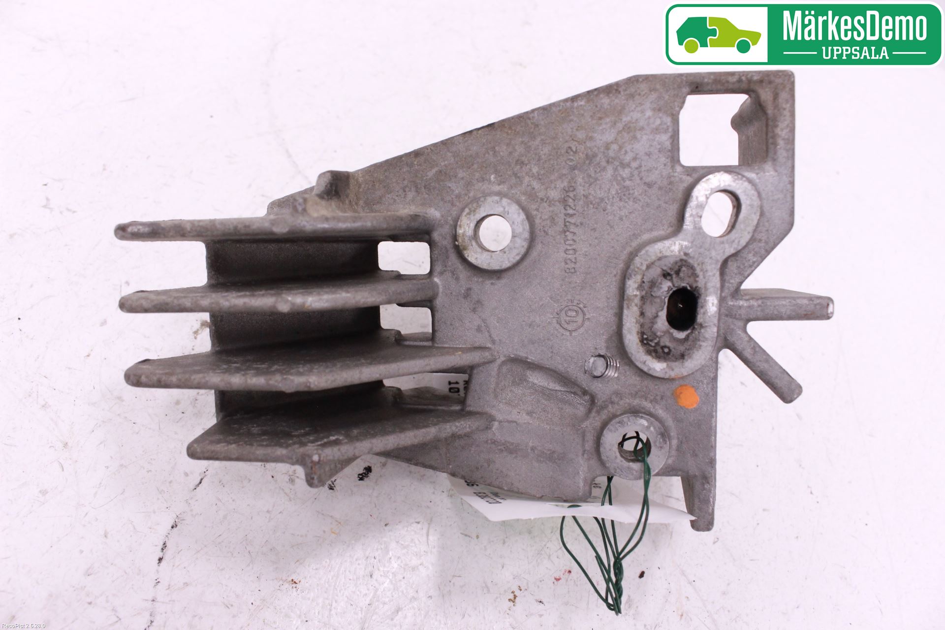 Renault MEGANE III 09-15 Ac Kompressor-Fäste