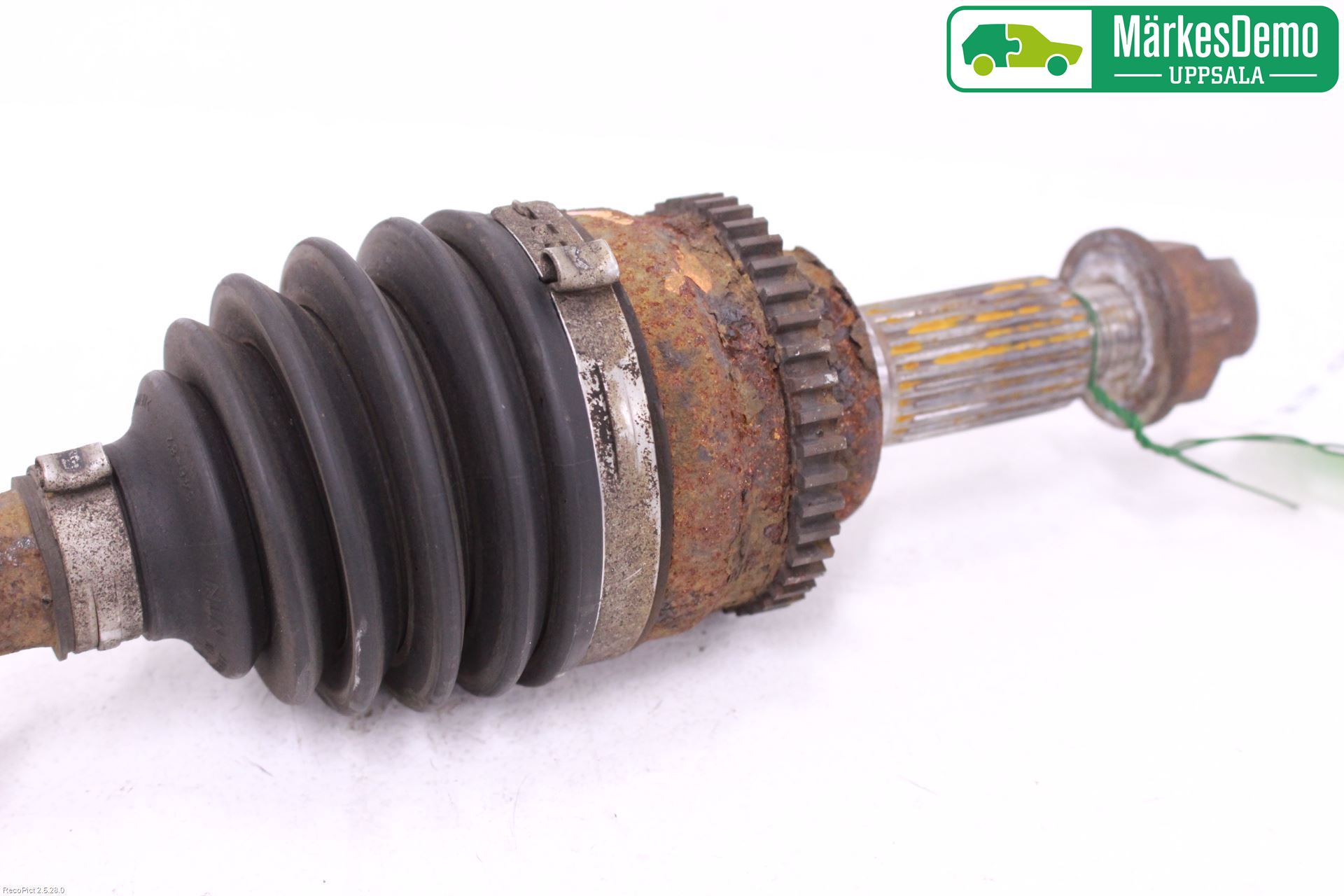 Suzuki SWIFT 05-10 Drivaxel Fram Höger