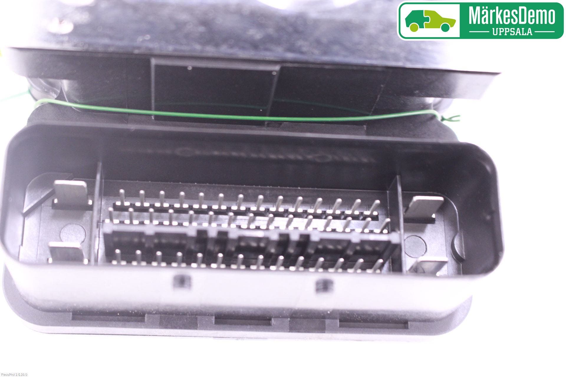 Mercedes-Benz MB C-KLASS (W204) 07-15 Abs Hydraulaggregat