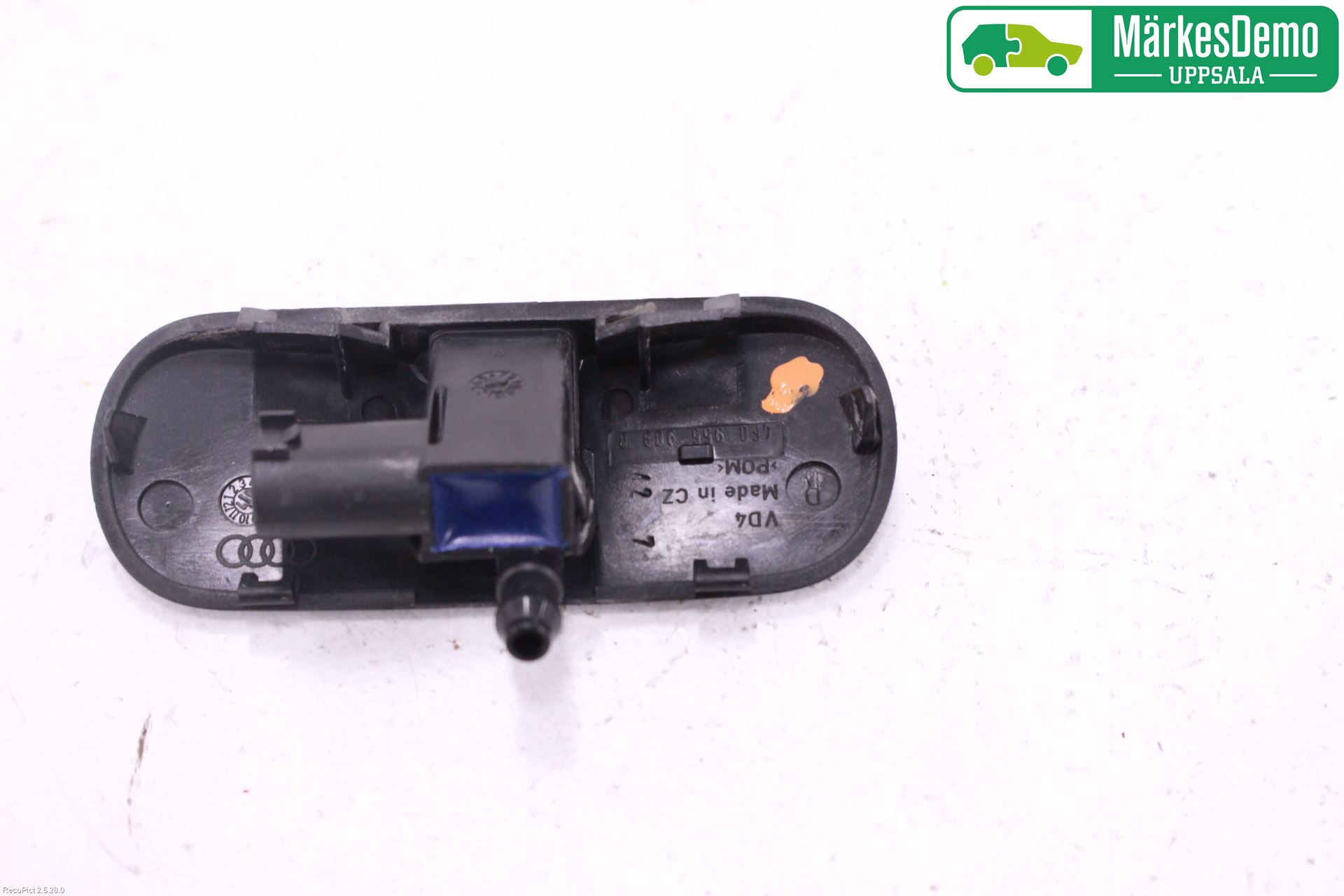 Audi A6/S6     05-11 Spolarmunstycke Rutor