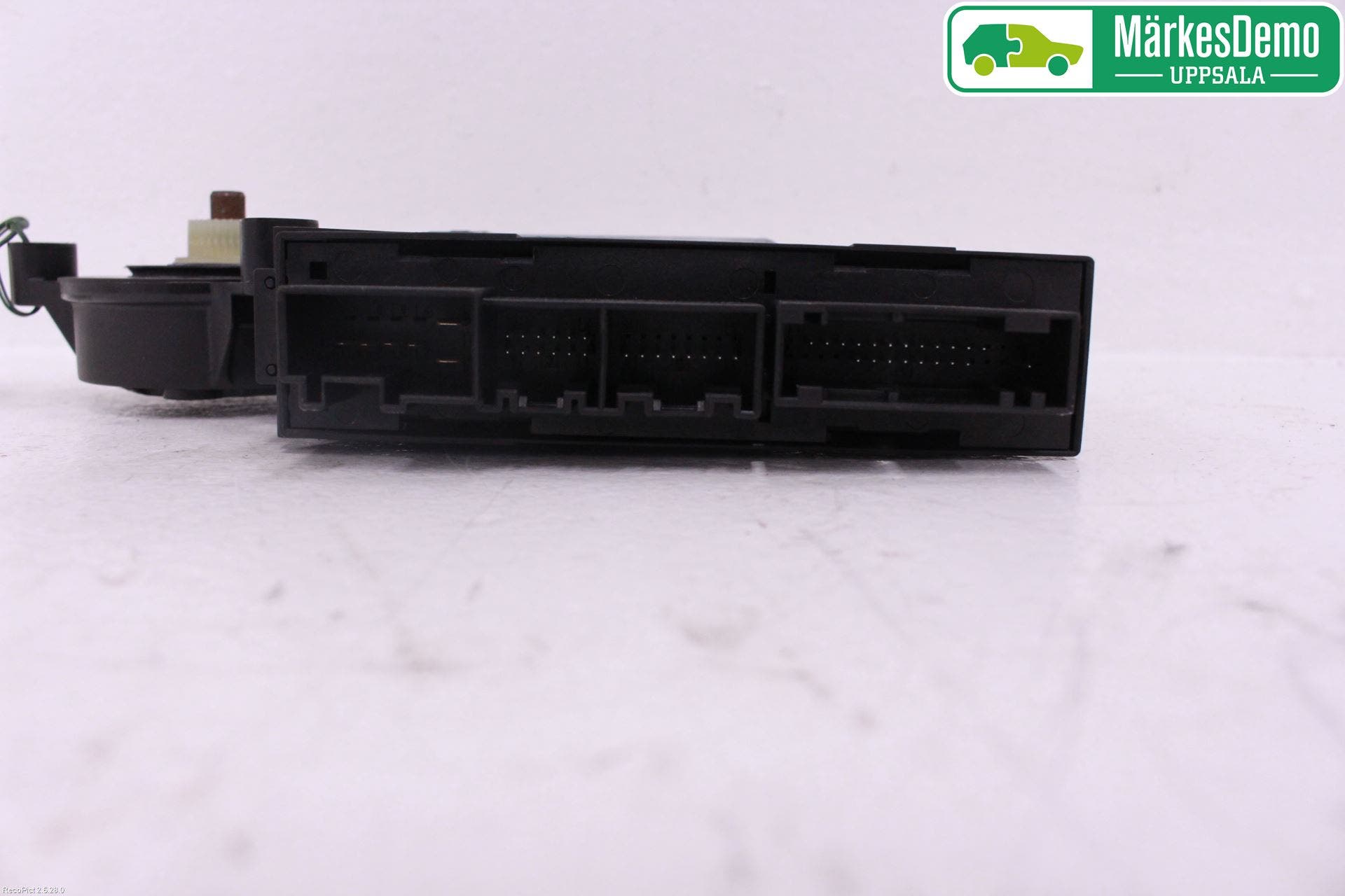 Audi A4/S4 05-07 Fönsterhissmotor