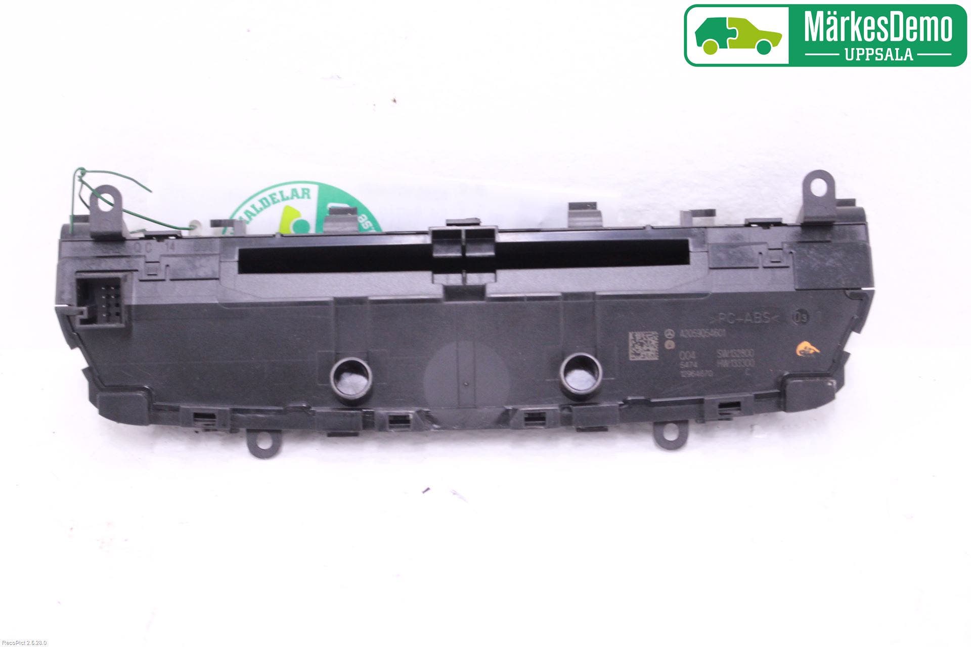 Mercedes-Benz MB C-KLASS (W205) 14-21 Cd Radio - Multimediapanel