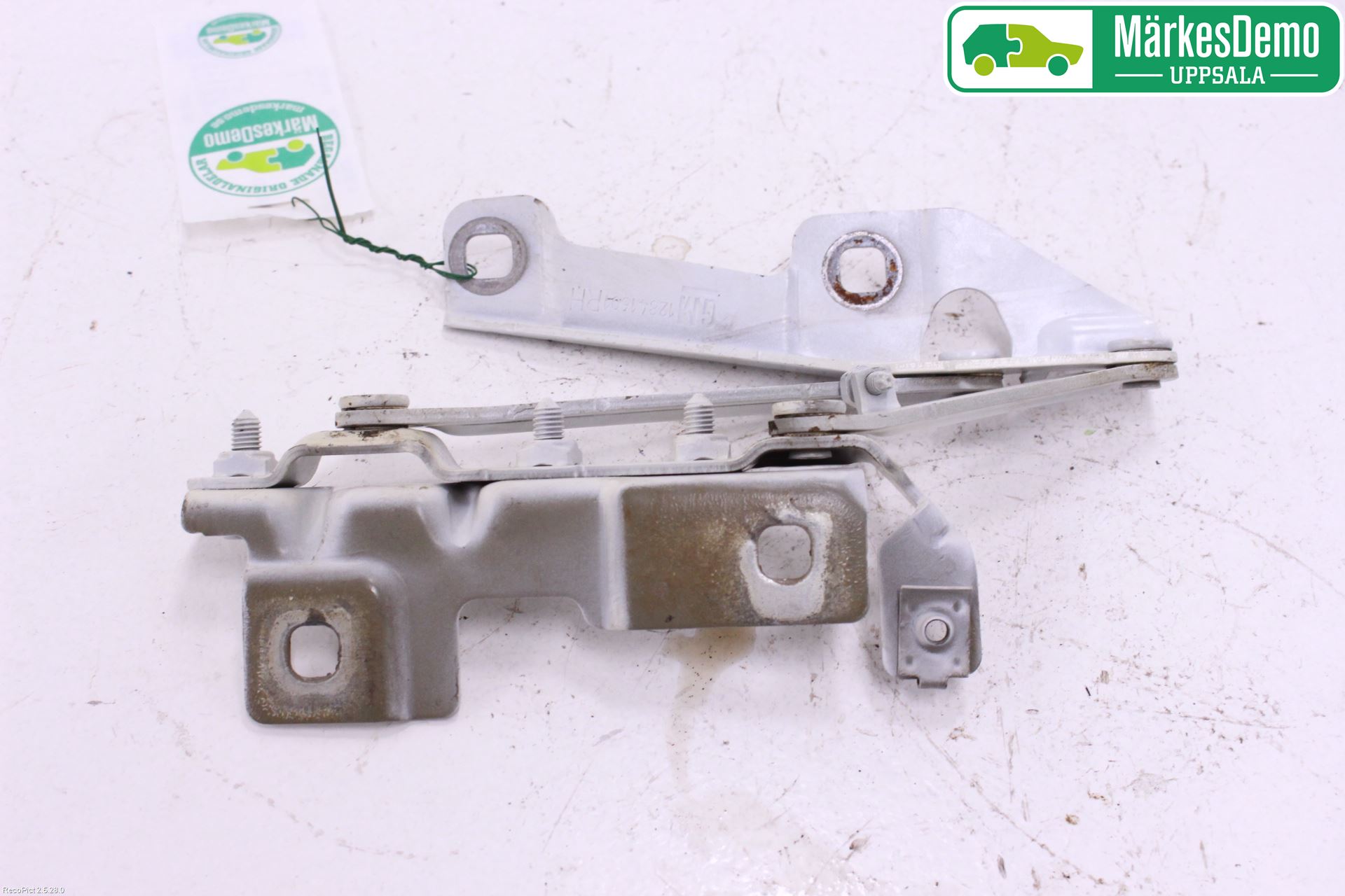 Saab 9-5 10-12 Huvgångjärn