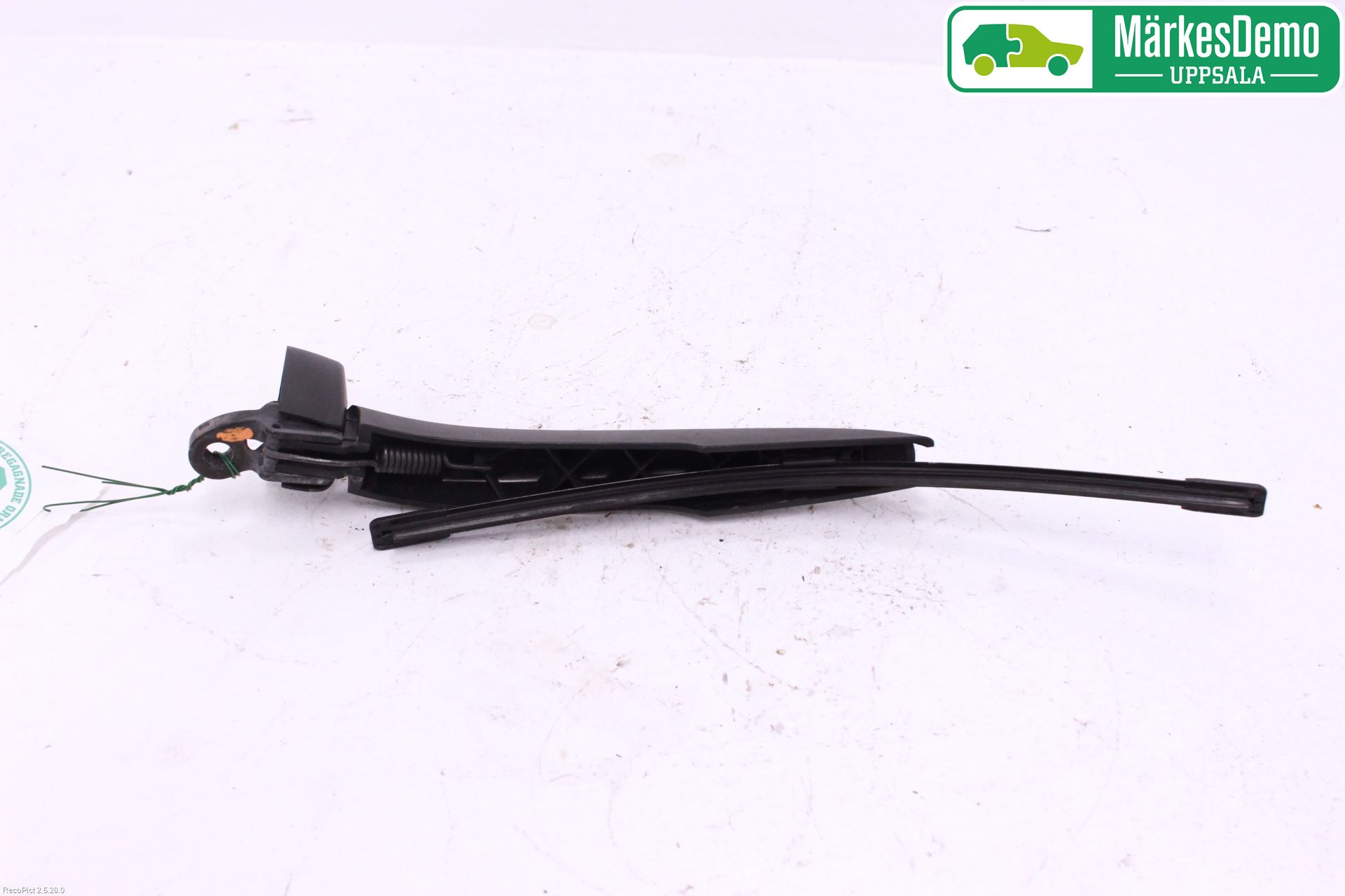 BMW 3 F30/F31/F80 12-19 Torkararm-Bakruta
