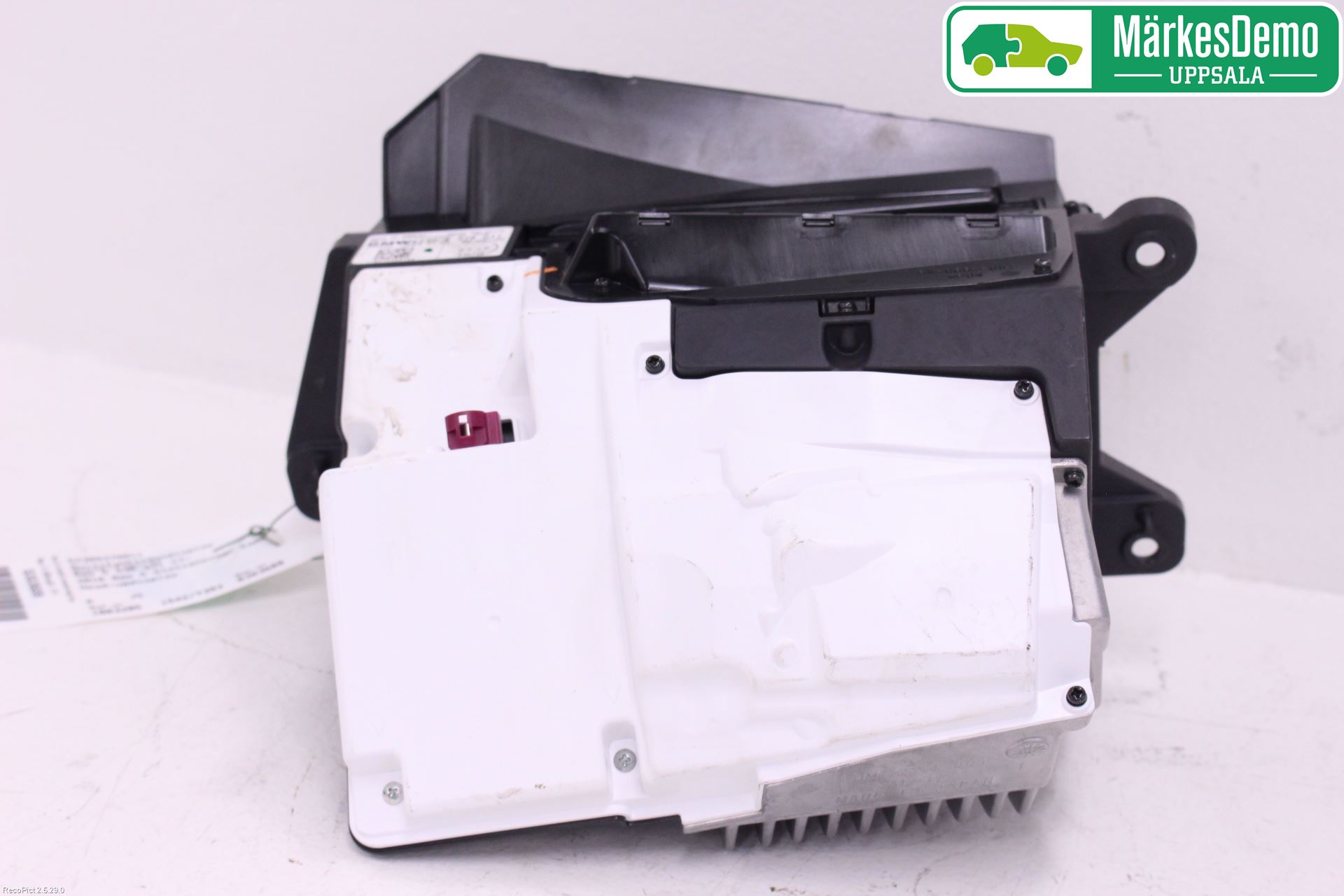 BMW 5 G30/G31/F90 17-23 Bildskärm