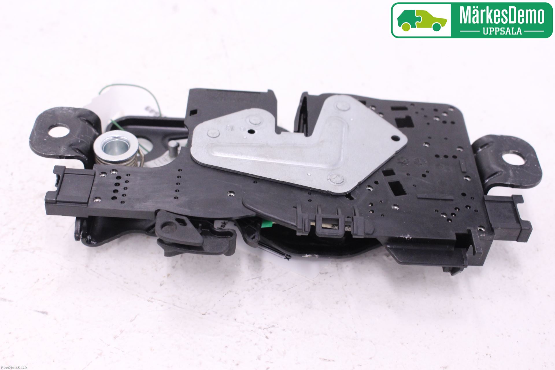 BMW 5 G30/G31/F90 17-23 Låskista Baklucka