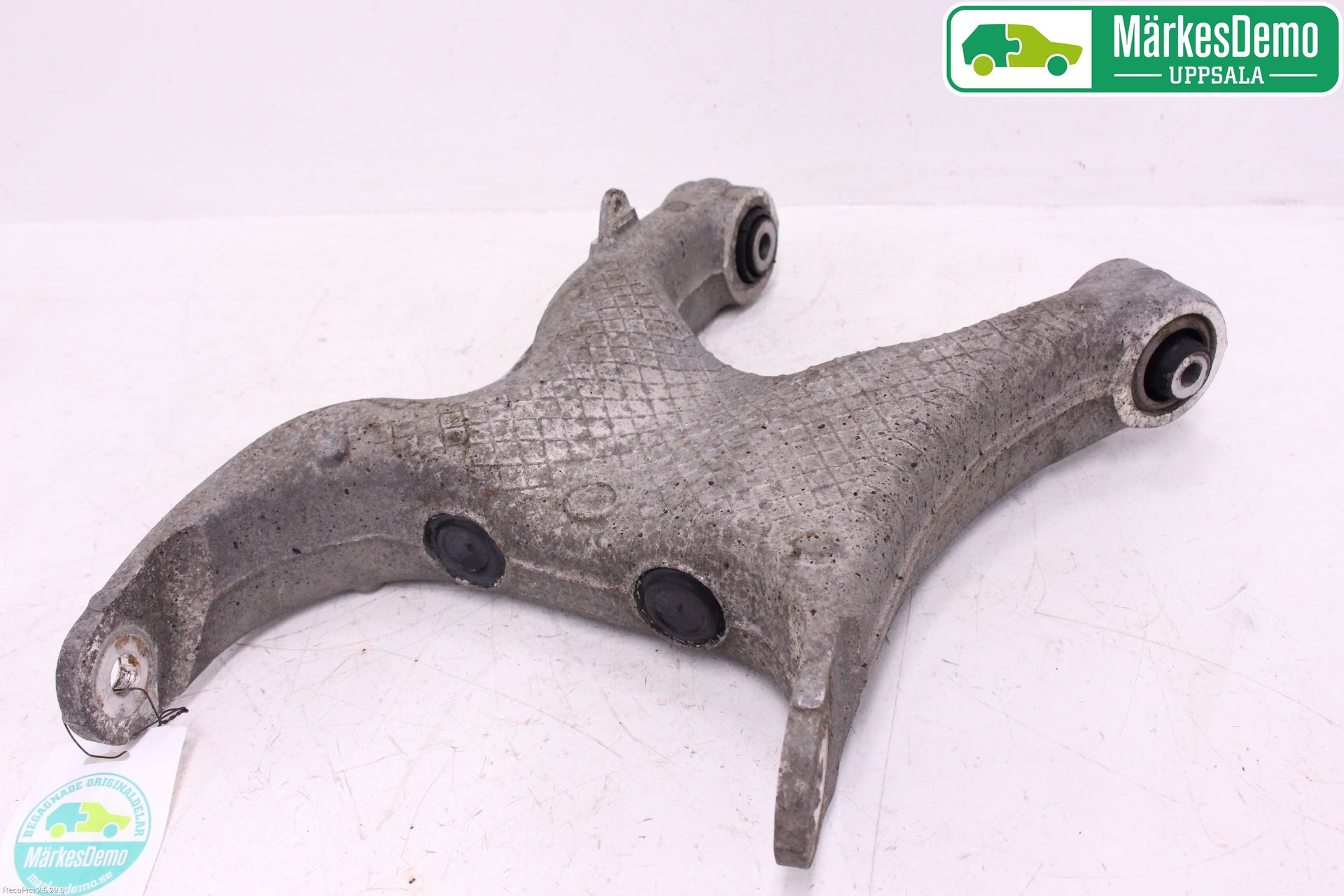 BMW X6 E71/E72   08-14 Bärarm Bak Höger