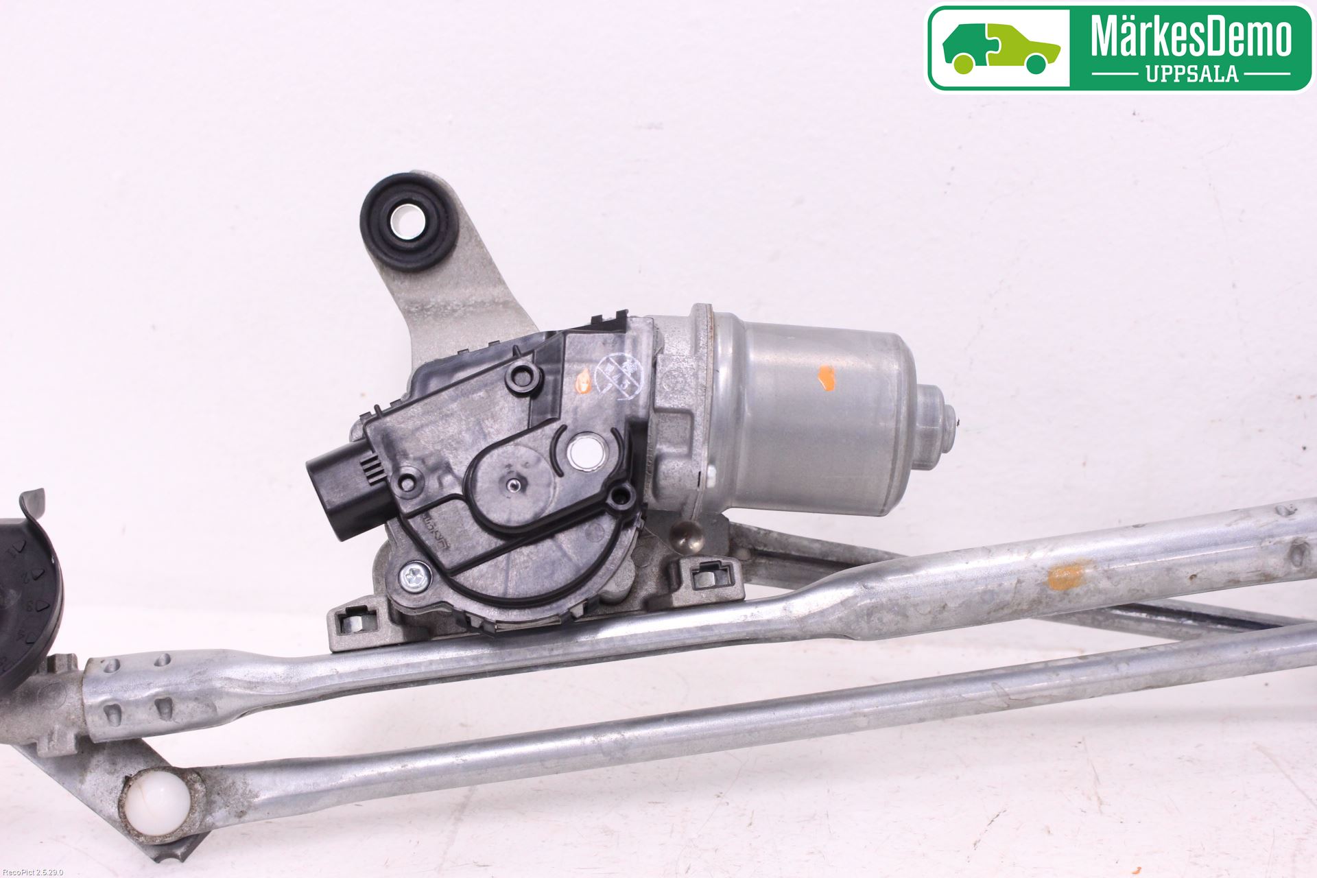 Opel INSIGNIA 17- Torkarmotor Vindruta