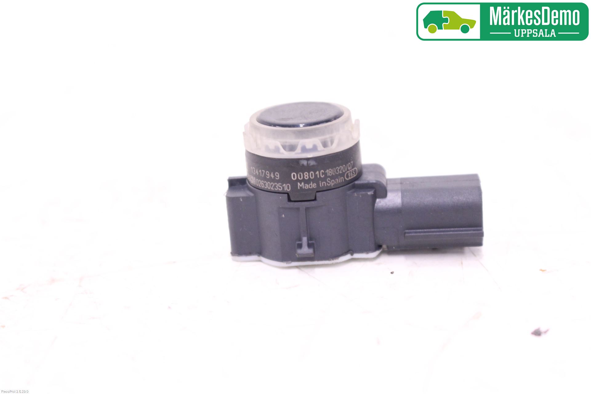 Opel INSIGNIA 17- Parkeringshjälp Backsensor