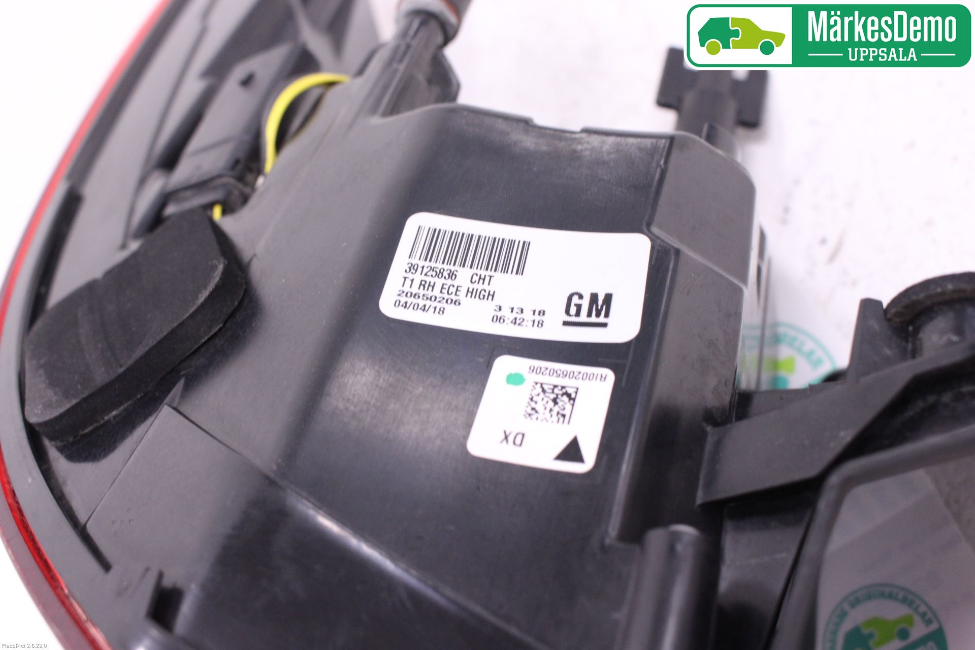 Opel INSIGNIA 17- Bakljus Höger