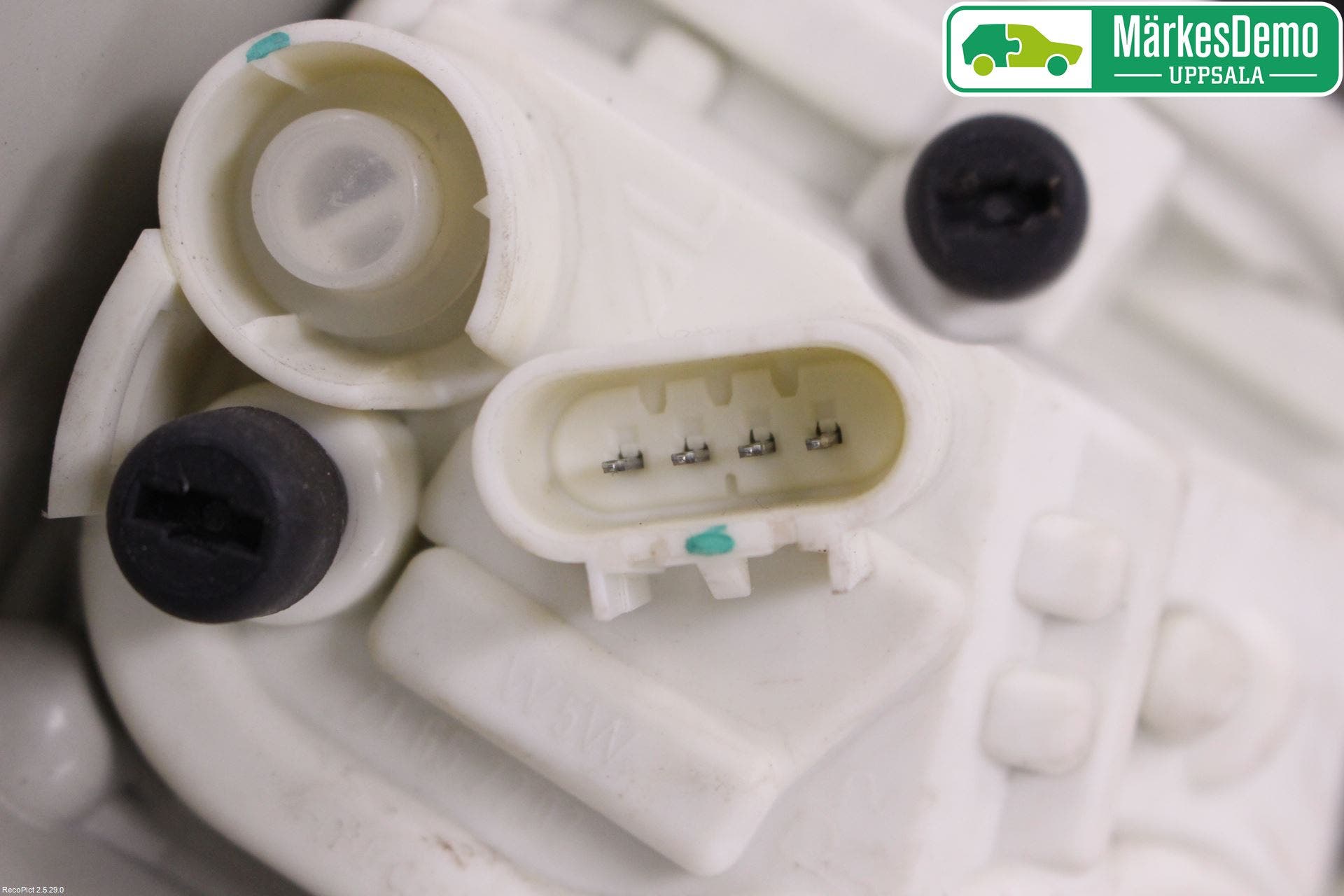 Opel ASTRA J 10-15 Bakljus Höger