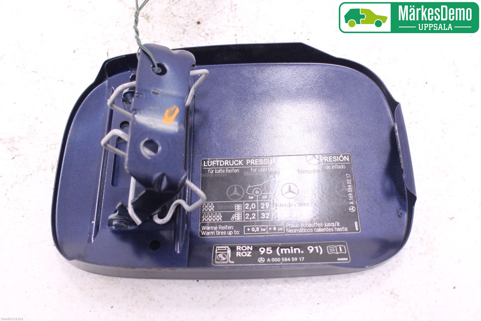 Mercedes-Benz MB B-KLASS (W245) 05-12 Tanklucka