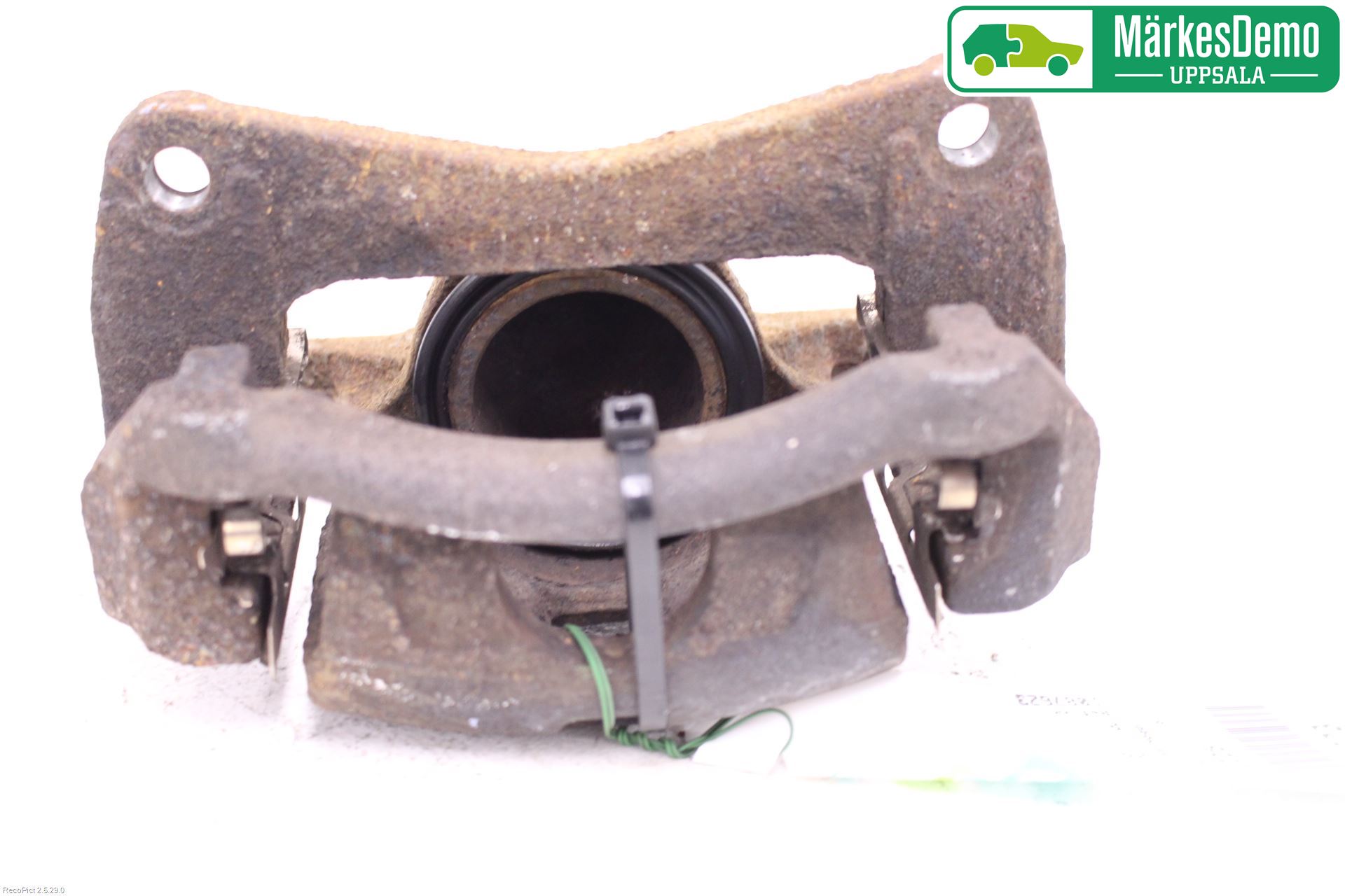 Suzuki SWIFT 11-16 Bromsok Fram Höger