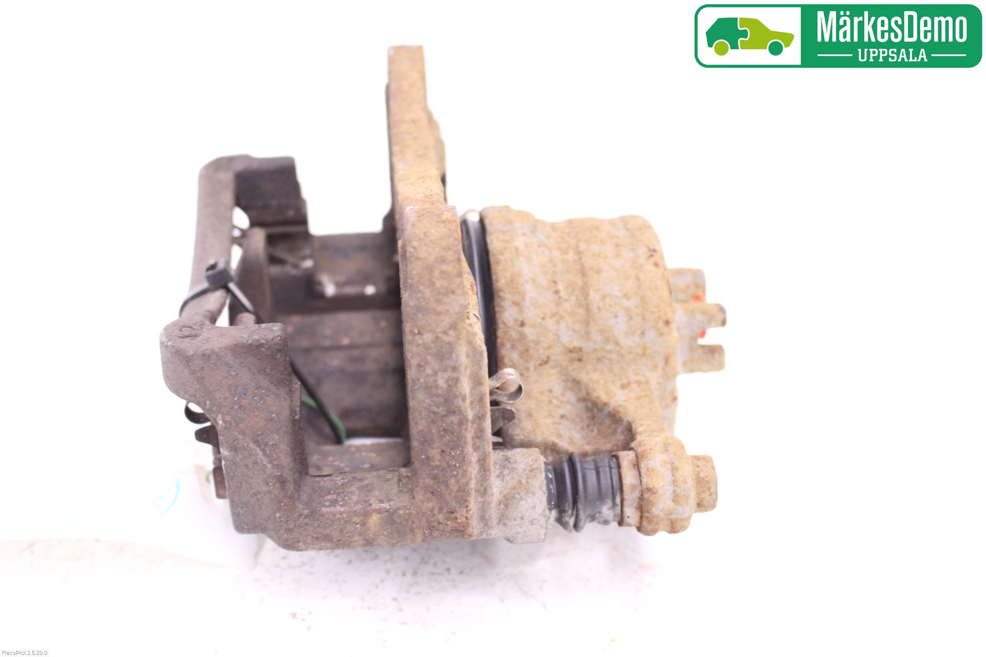 Suzuki SWIFT 11-16 Bromsok Fram Höger