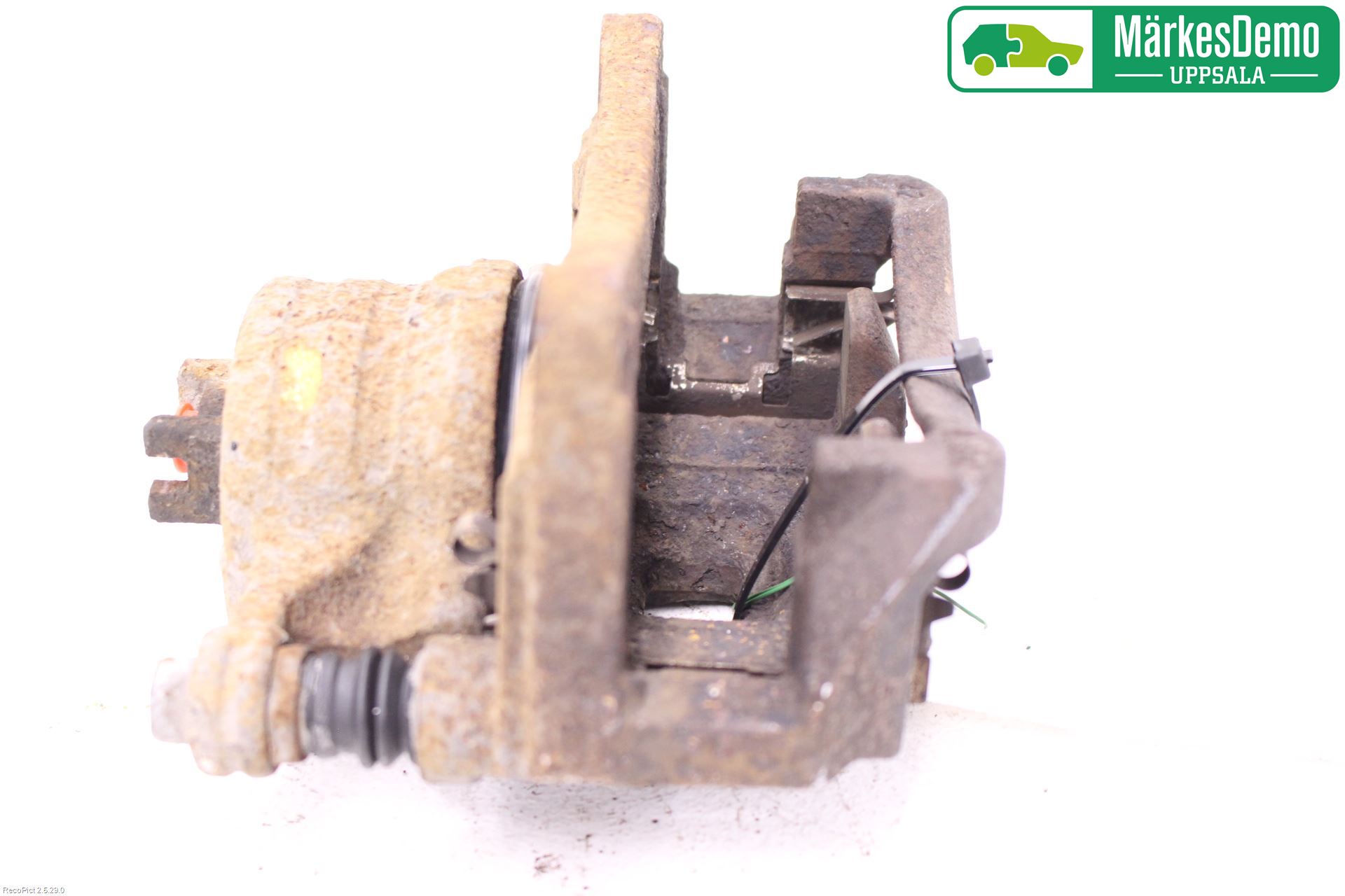 Suzuki SWIFT 11-16 Bromsok Fram Vänster